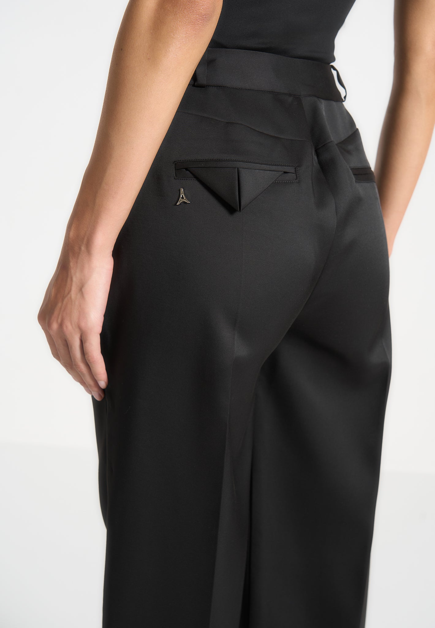 Satinhose mit Doppelfalten - Schwarz