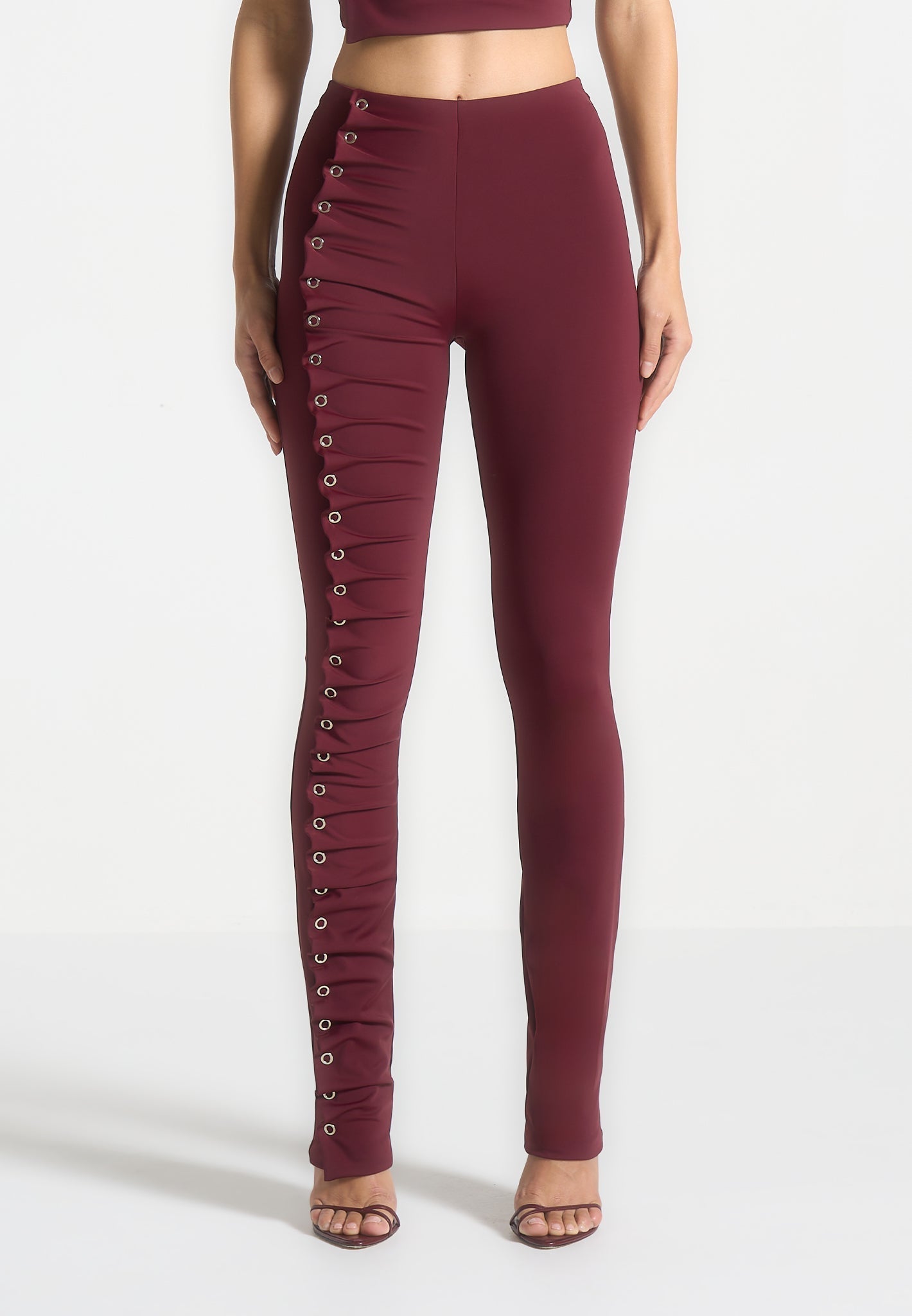 Leggings mit Ösendetail - Weinrot