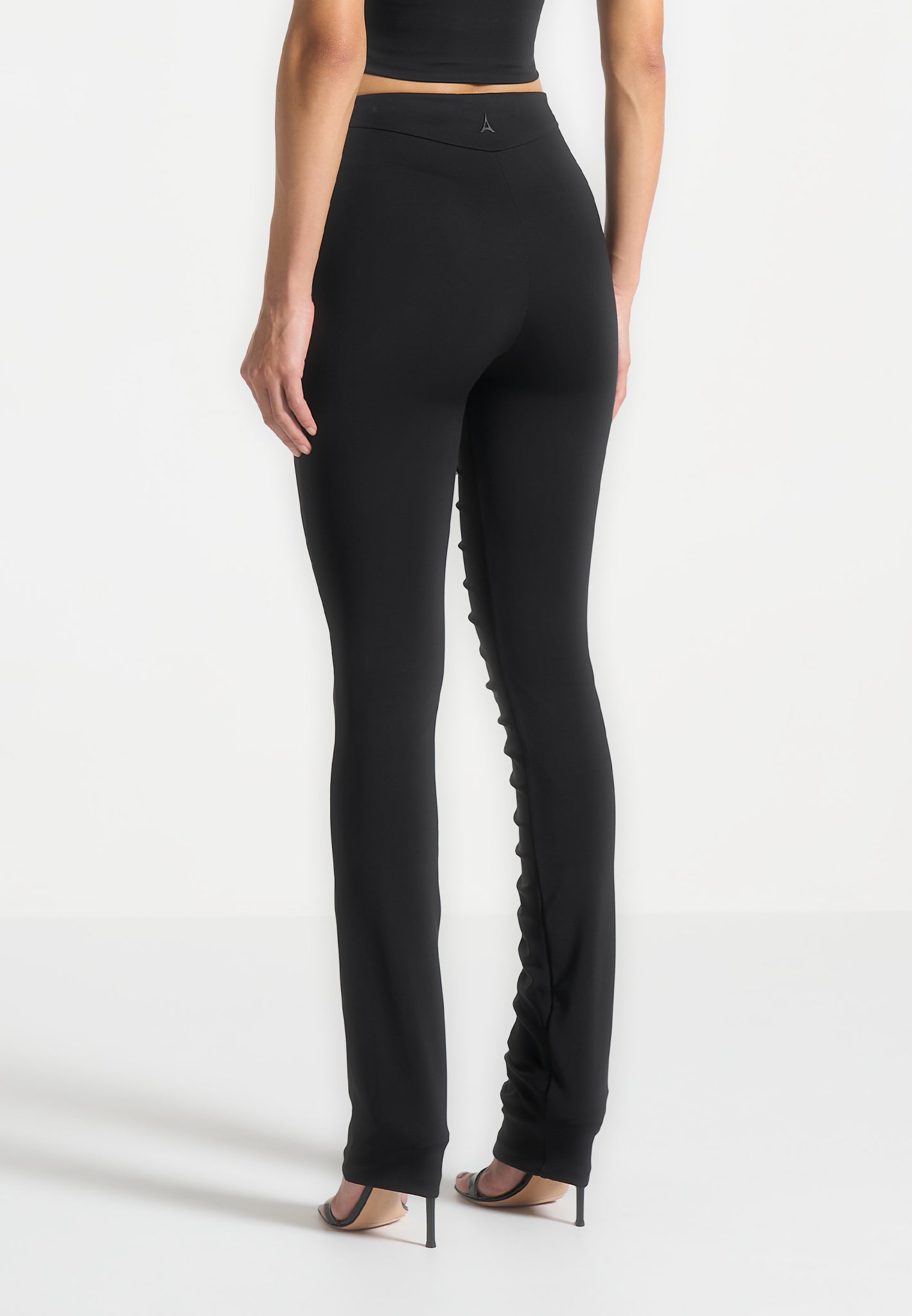 Leggings mit Ösendetail - Schwarz