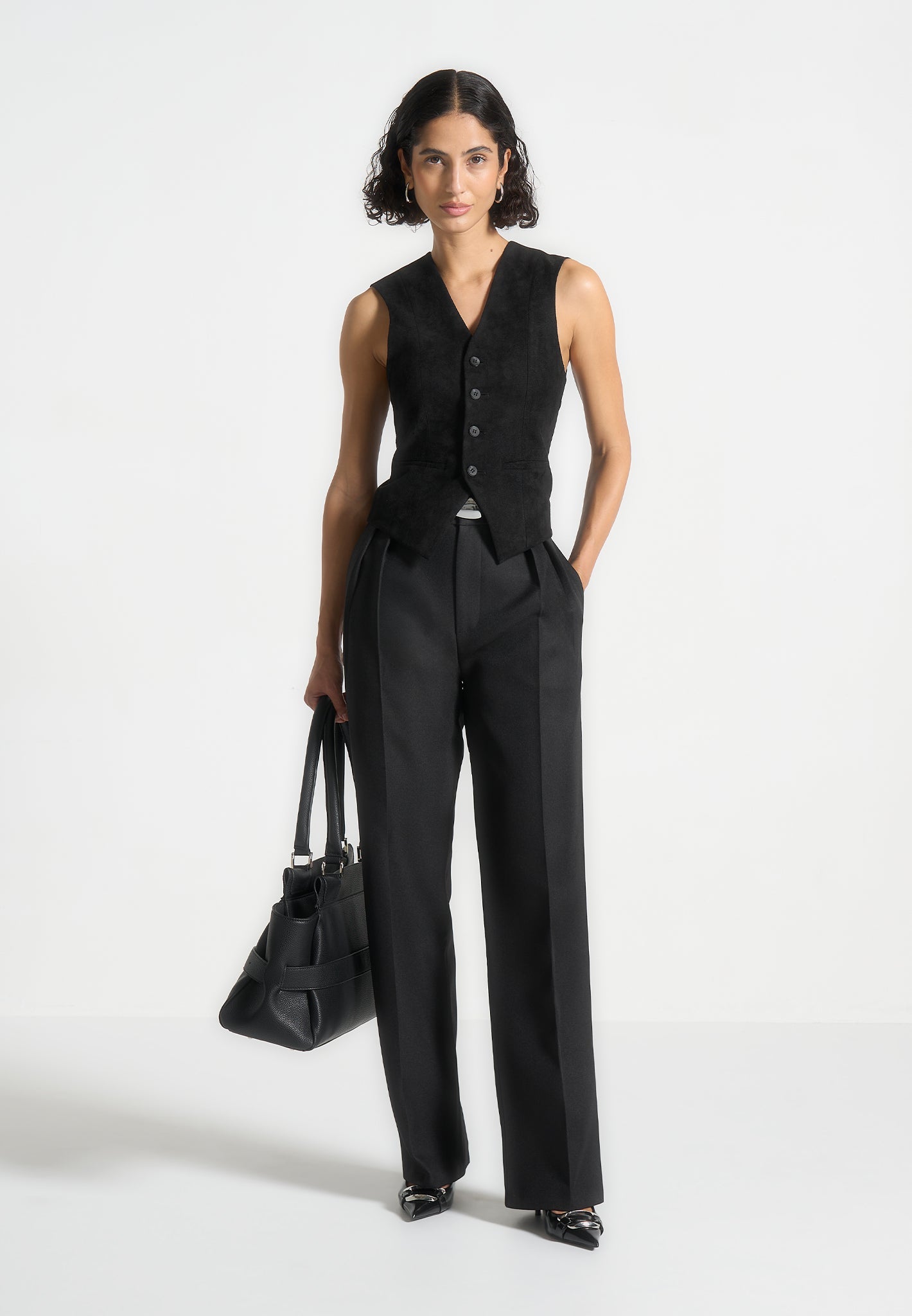 Wildlederweste mit Cinch-Muster - Schwarz
