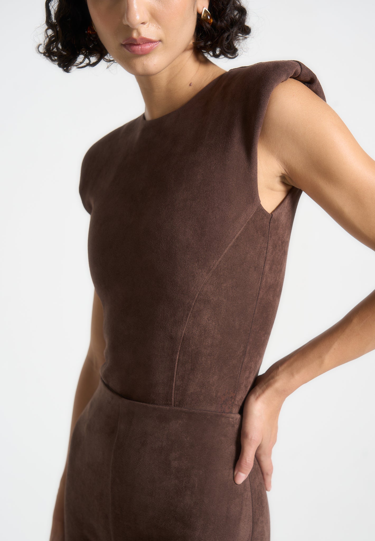 Wildleder-Bodysuit mit weiten Schultern - Braun
