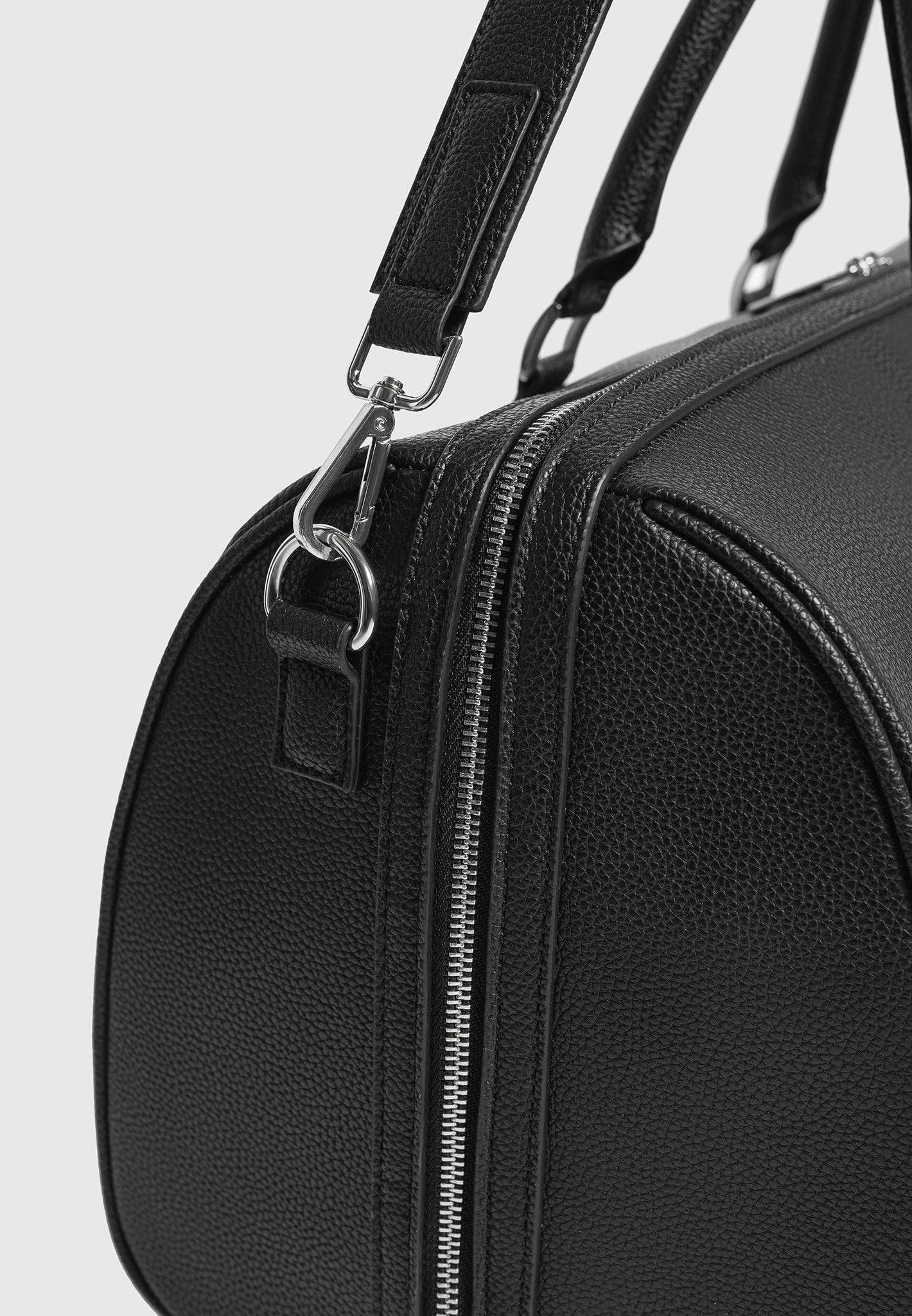 Reisetasche aus Éternel-Leder – Schwarz