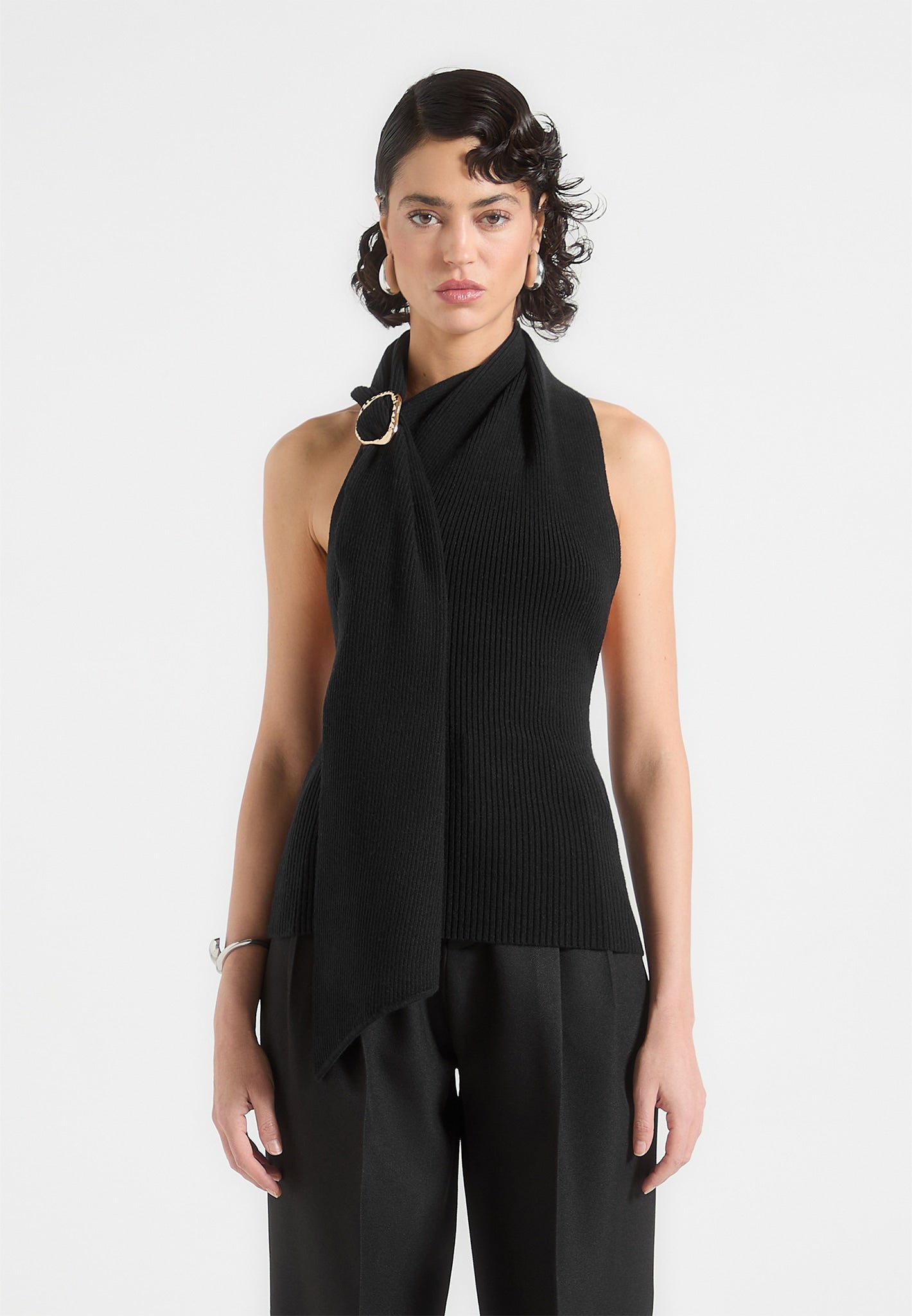 Gestricktes, drapiertes Neckholder-Top - Schwarz