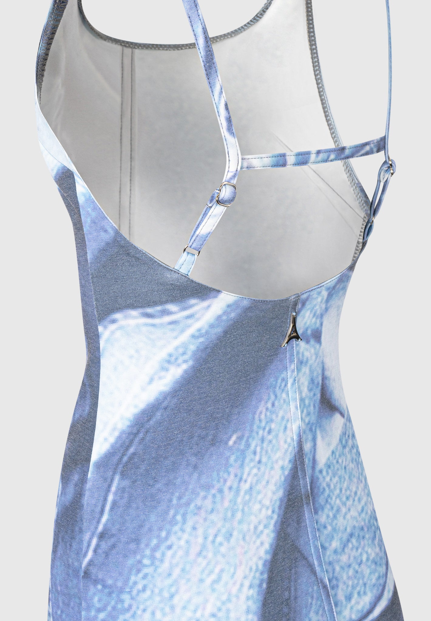 Maxikleid mit Denim-Effekt und Print - Blau