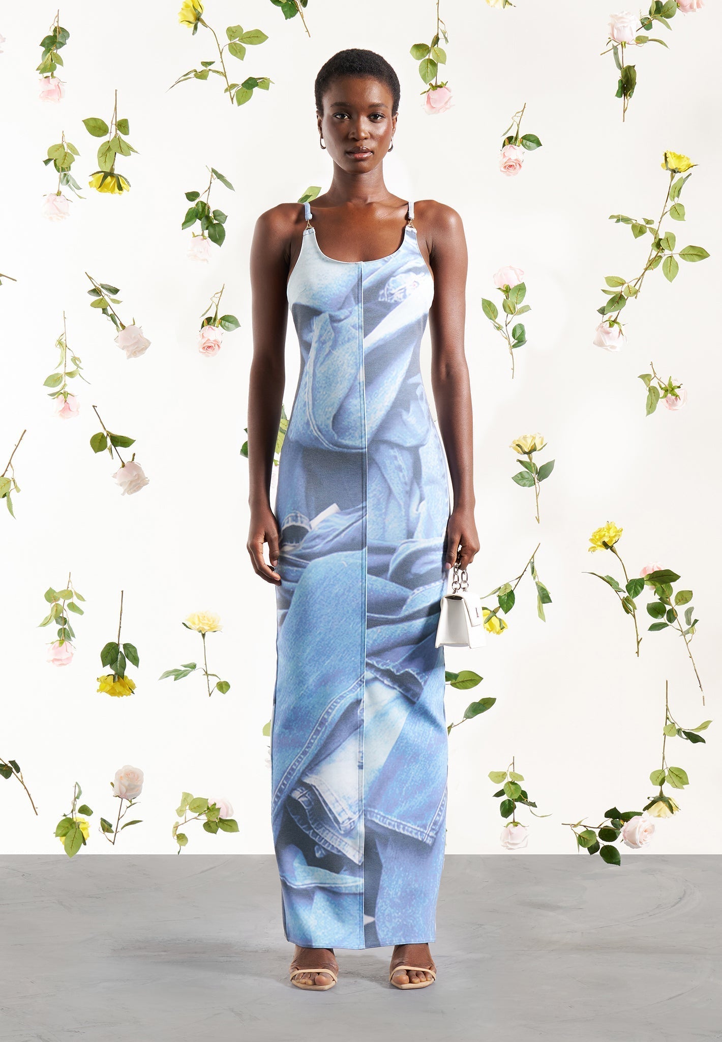 Maxikleid mit Denim-Effekt und Print - Blau