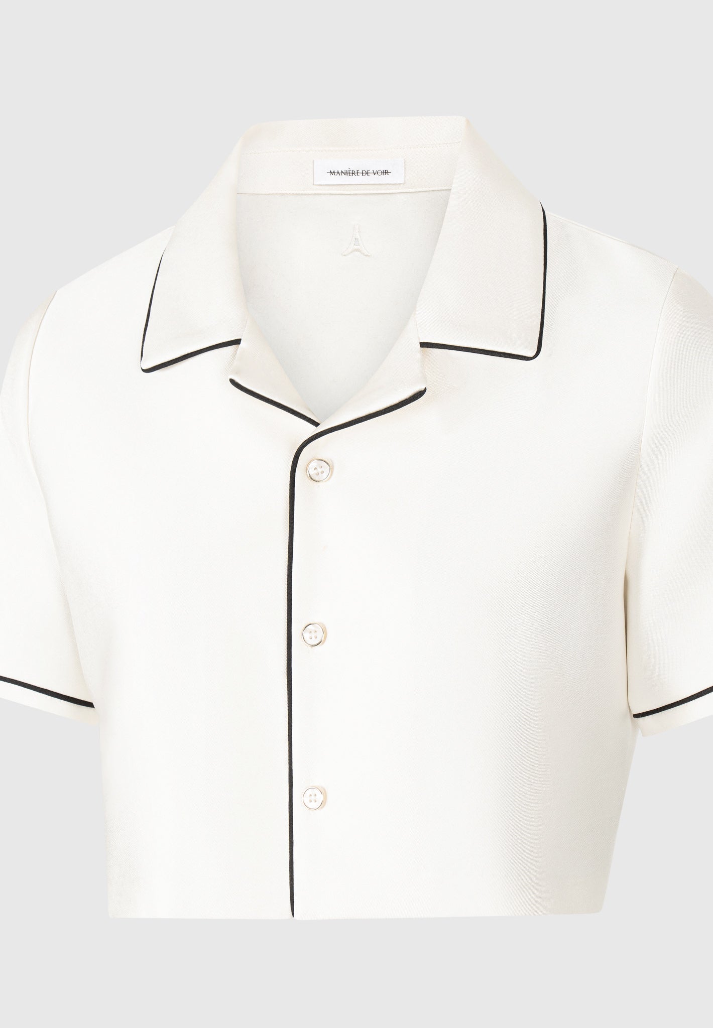 Kurzes Satin-Shirt mit Paspelierung - Creme
