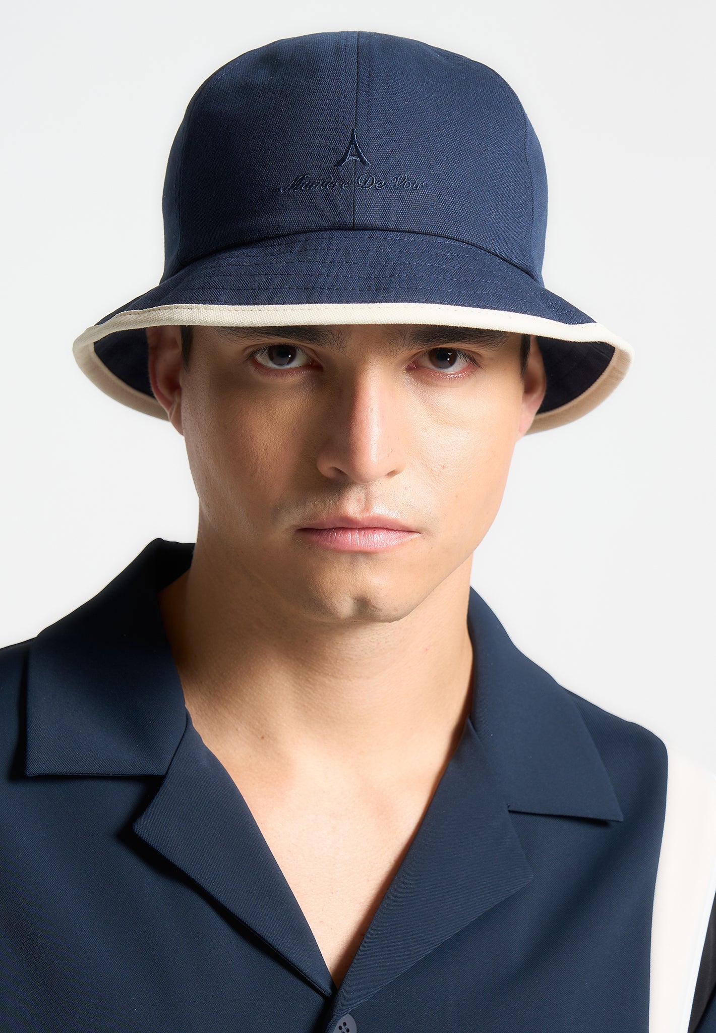 Signature Bucket Hat - Marineblau