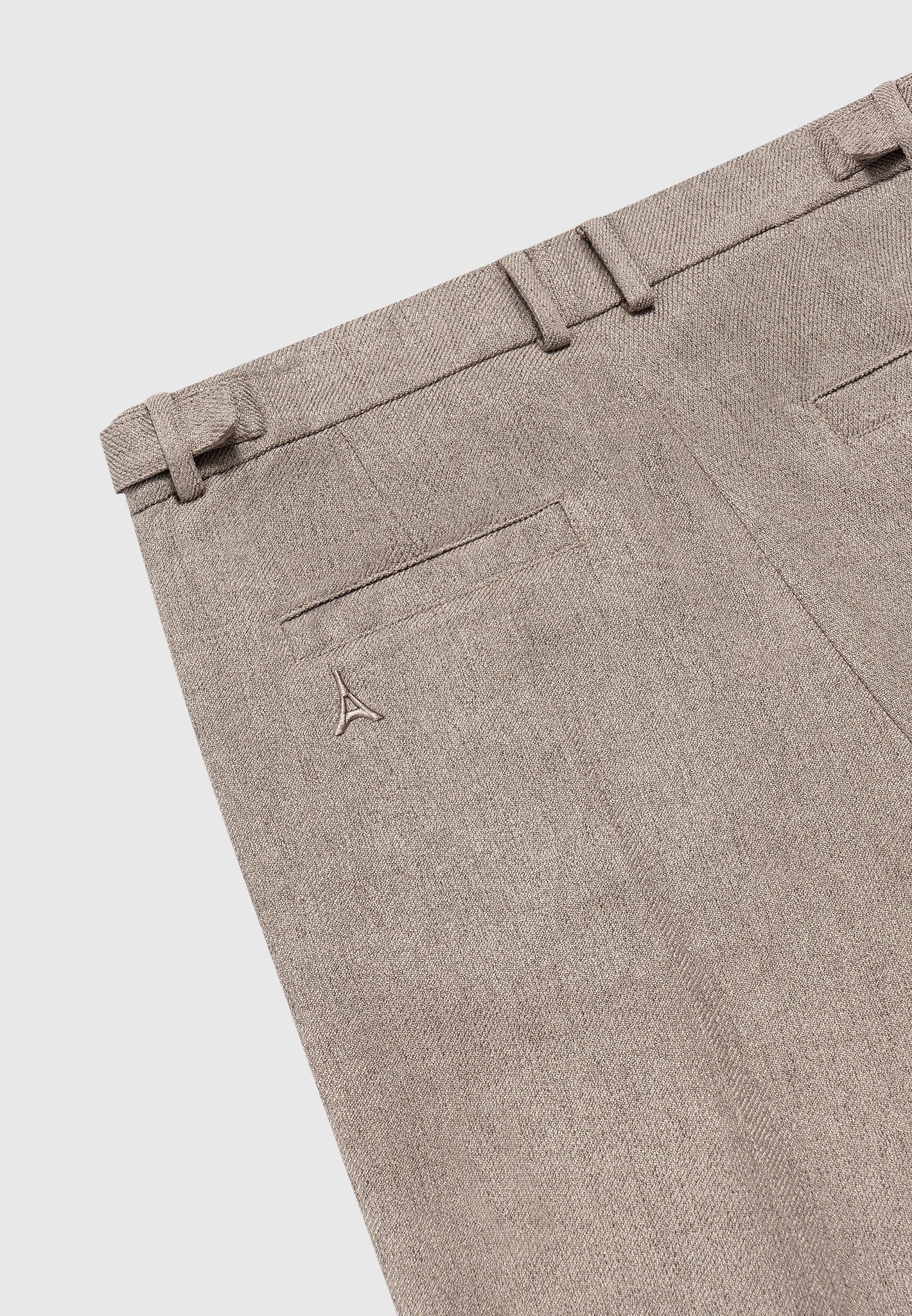 Strukturierte, maßgeschneiderte Shorts - Taupe