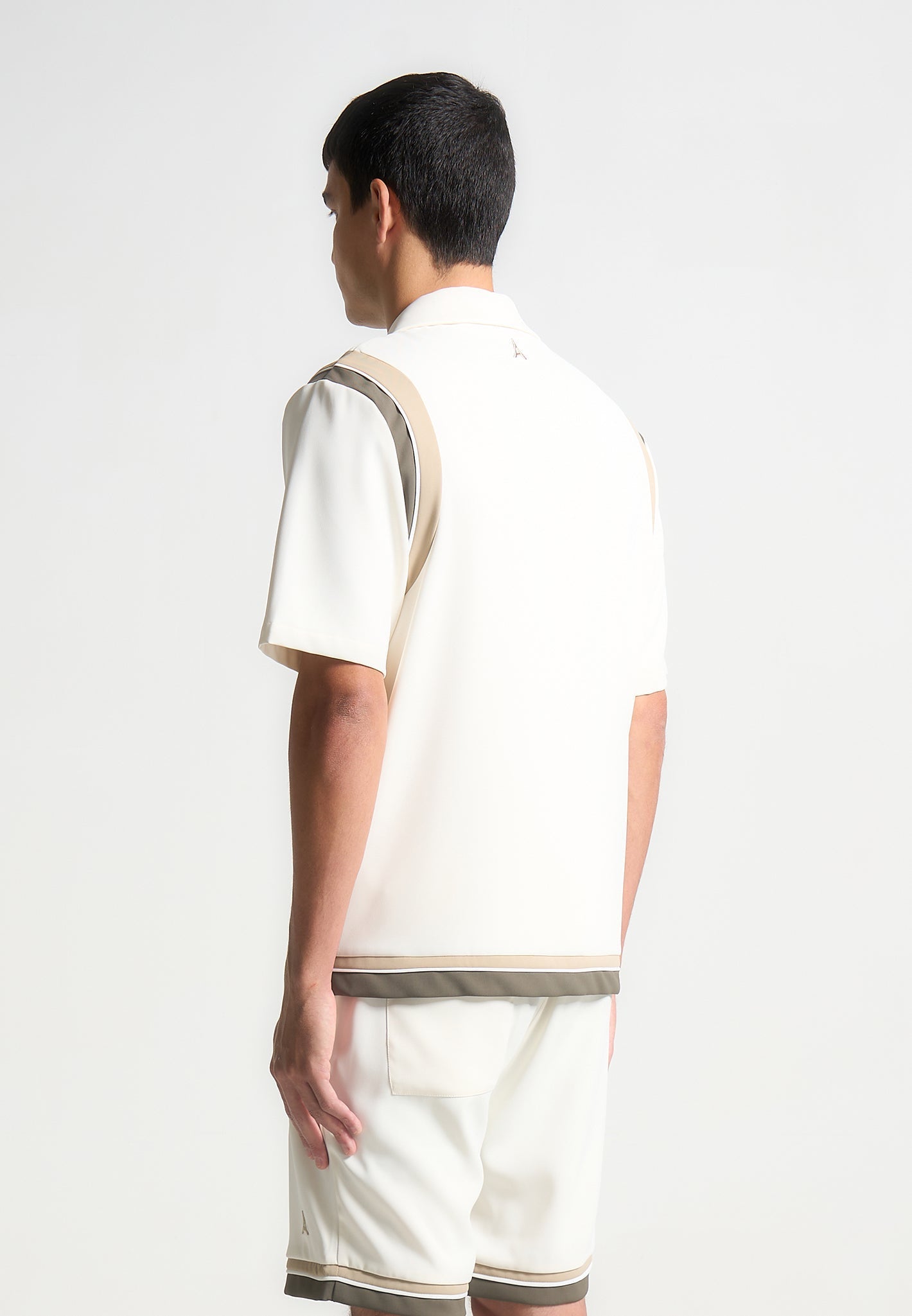 Varsity Revere Shirt - Creme
