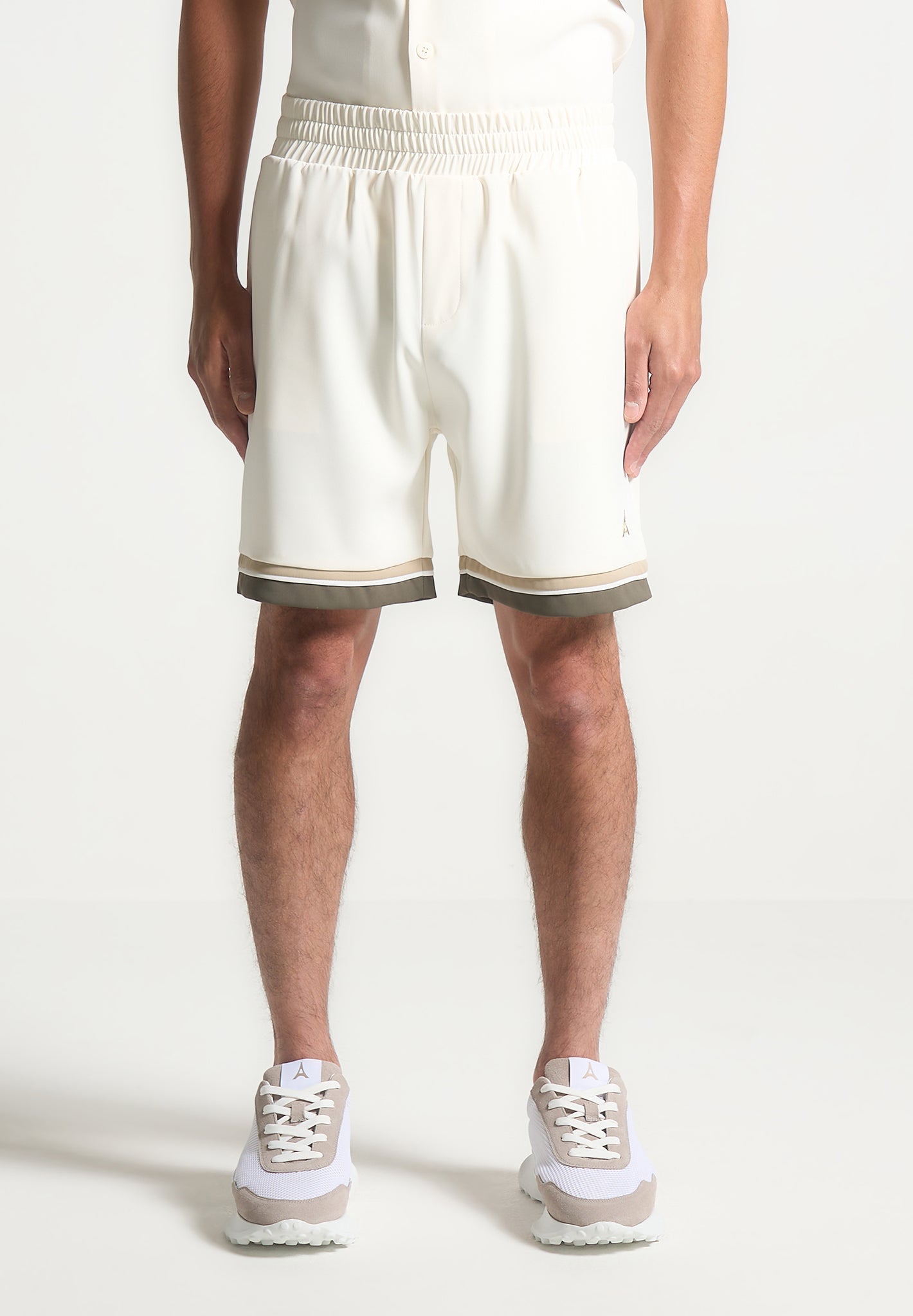 College-Shorts - Creme