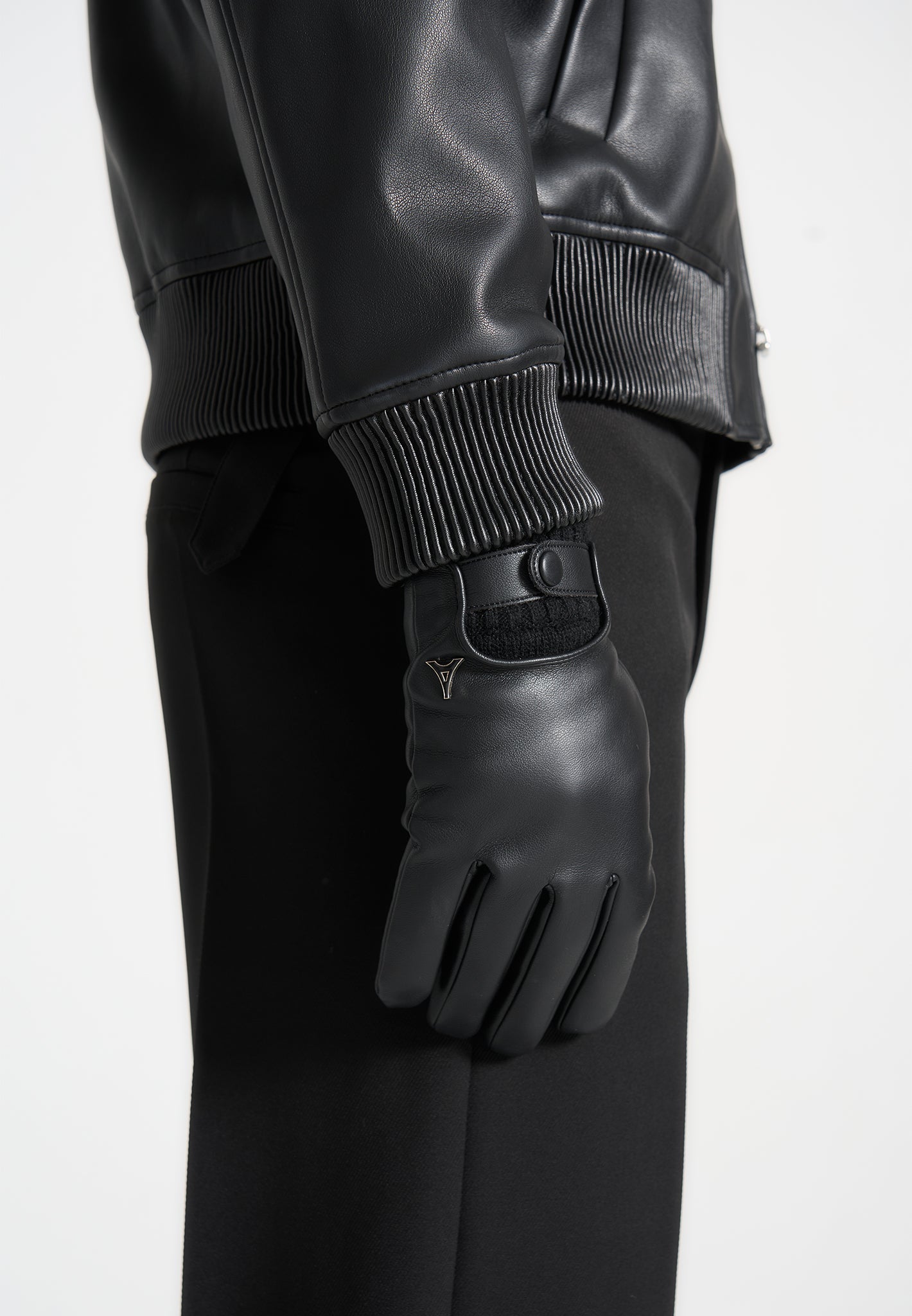 Handschuhe aus Leder und Rippstrick - Schwarz