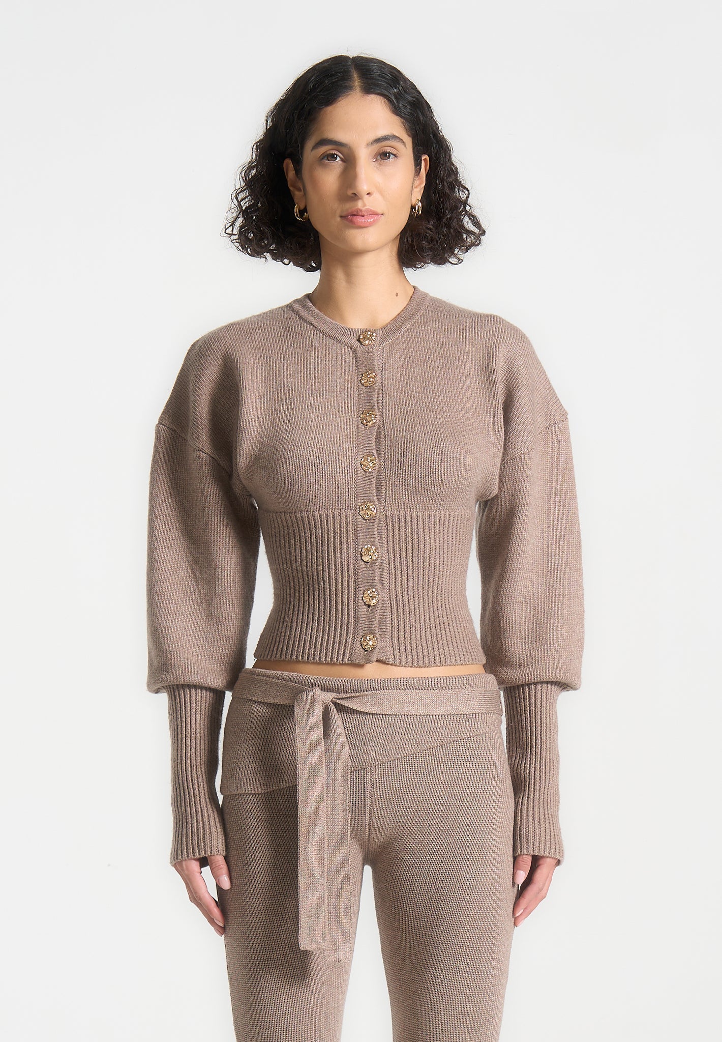 Gestrickter Cardigan mit Cinch-Taille - Taupe