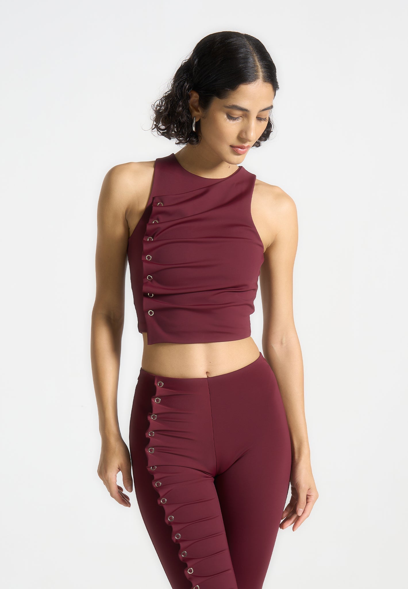 Racer-Top mit Ösendetail - Weinrot