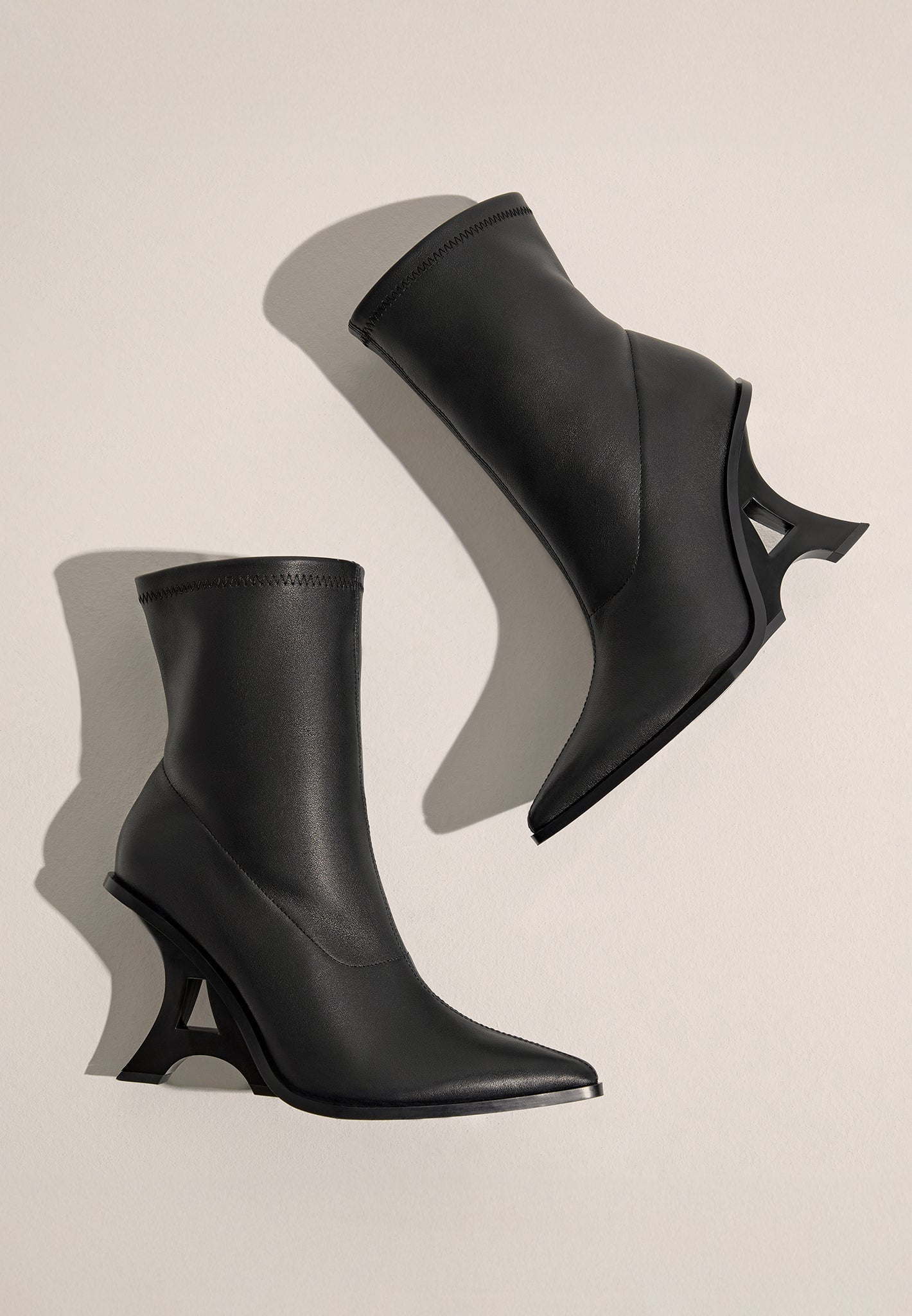L'Eiffel Lederstiefel mit Absatz - Mitternachtsblau