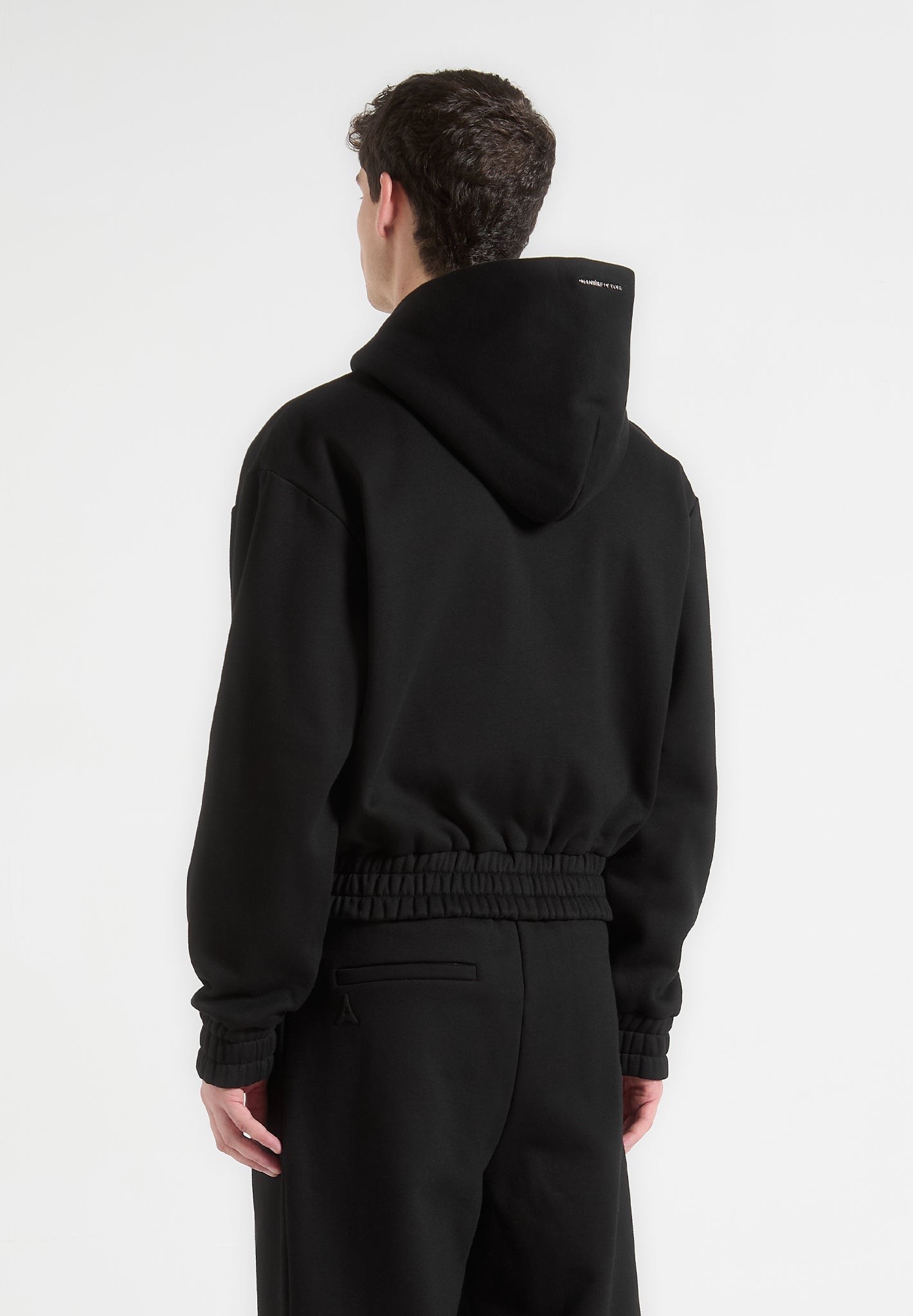 Éternel Kurzer Kapuzenpullover mit Reißverschluss - Schwarz 