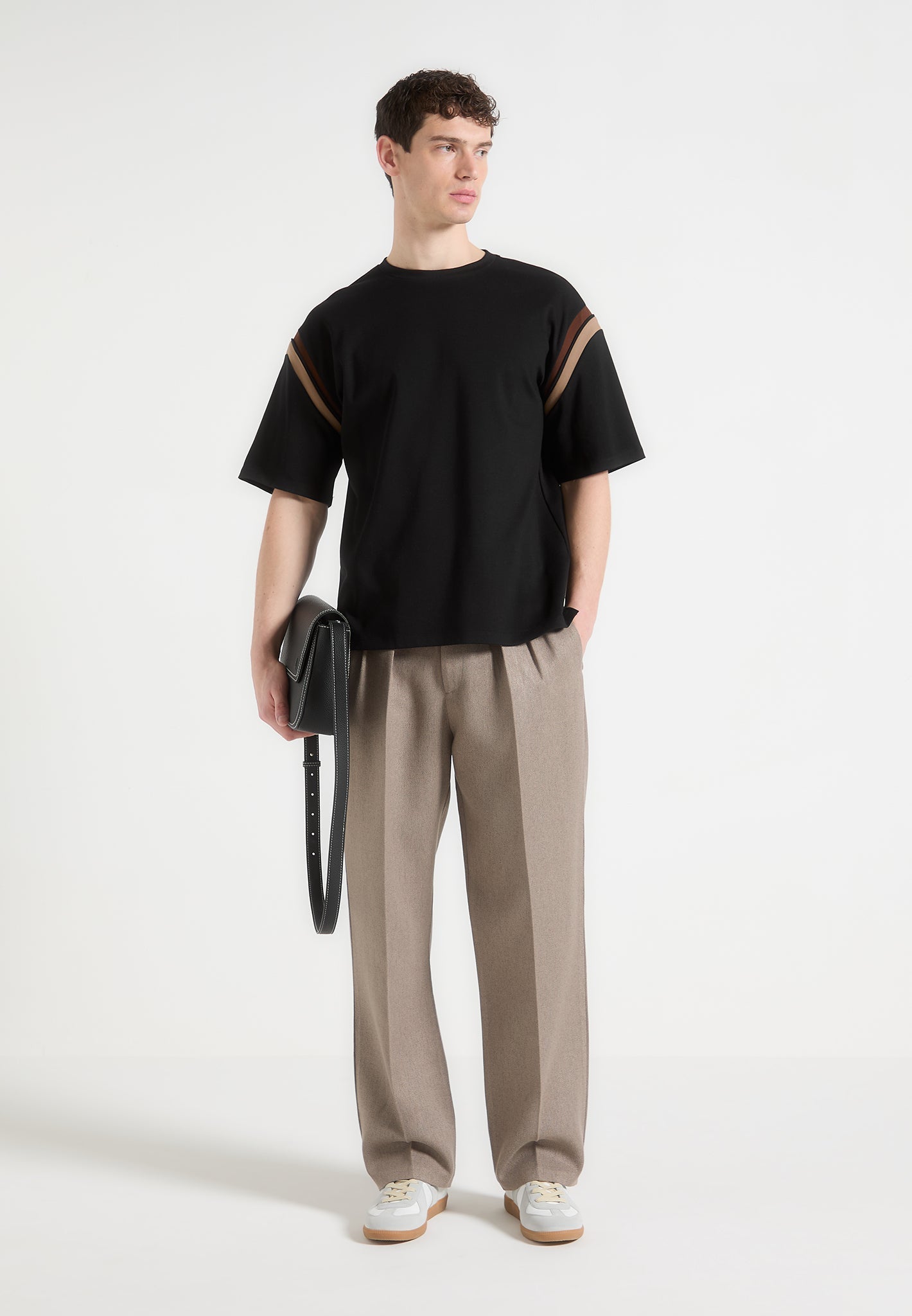 Varsity T-Shirt - Schwarz/Taupe 