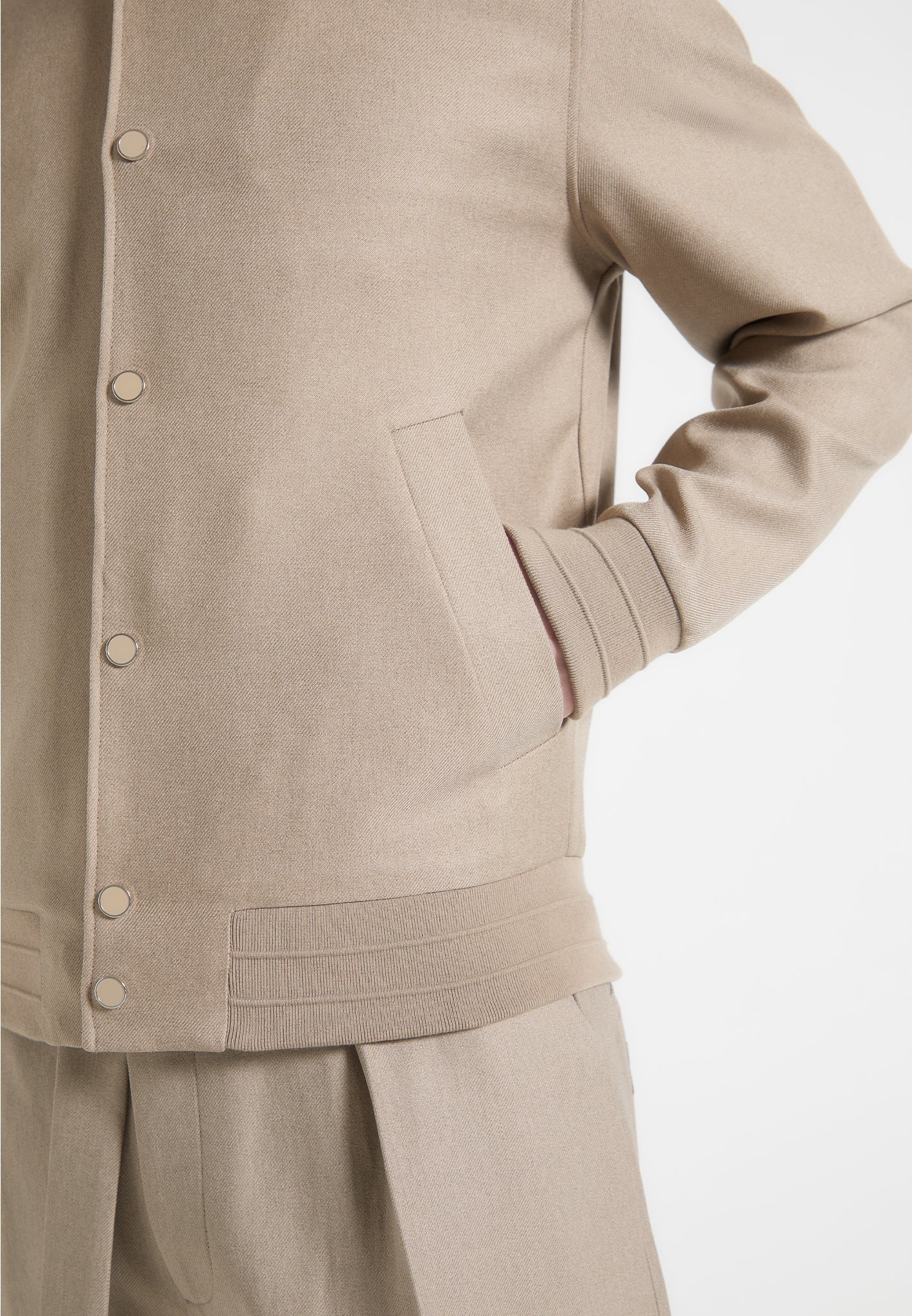 Maßgeschneiderte Bomberjacke - Beige 