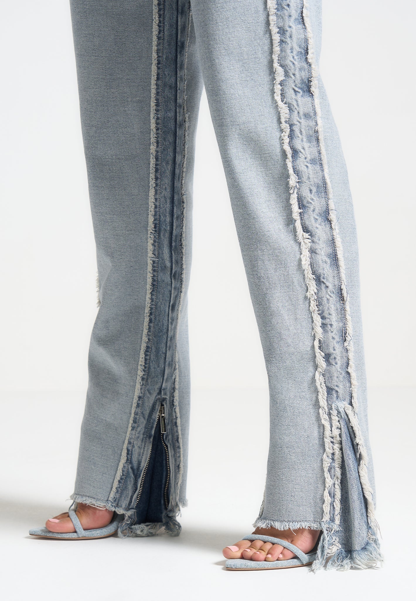 Distressed Mom Jeans - Mittelblau