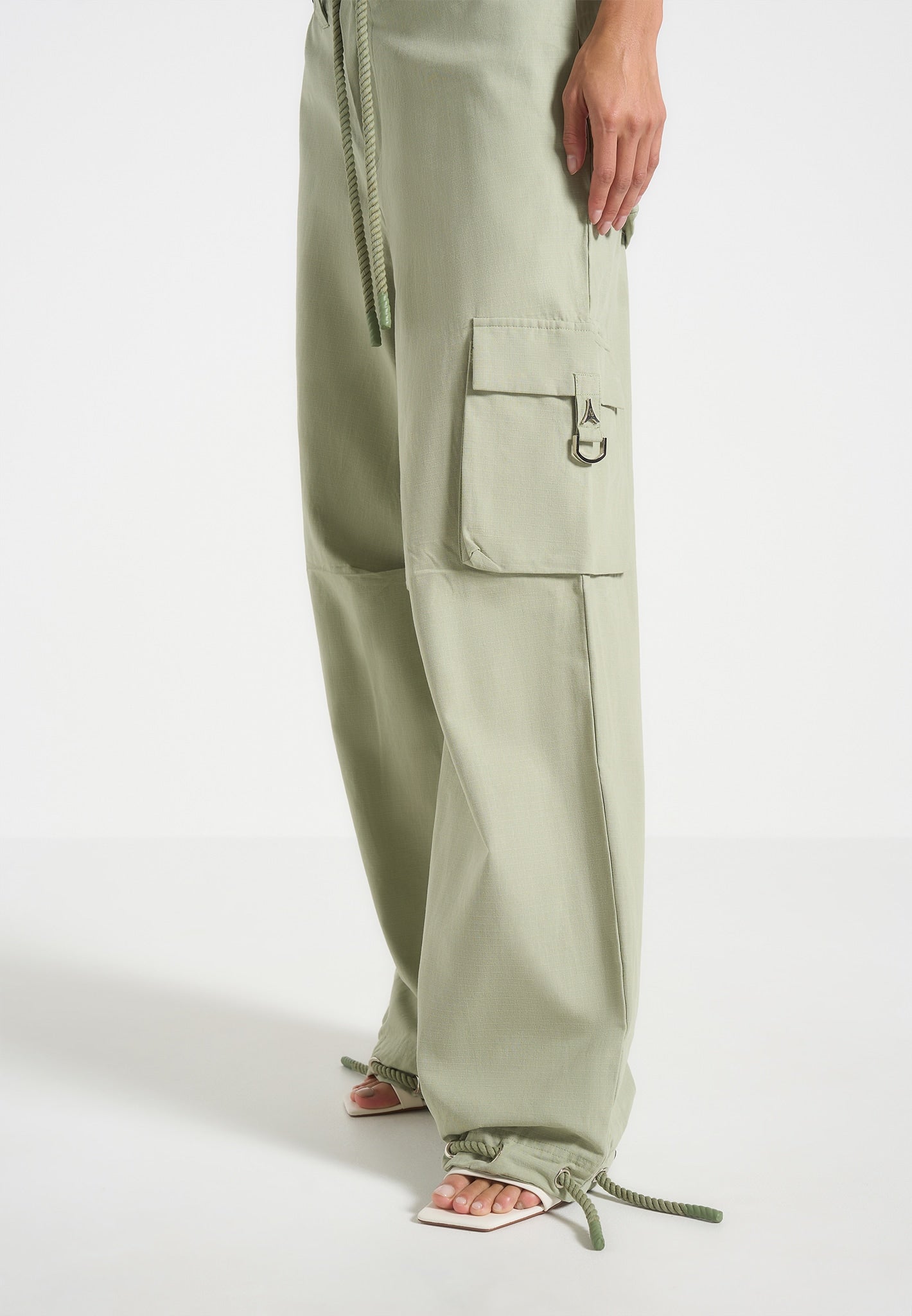 Ripstop Parachute Cargohose - Salbeigrün