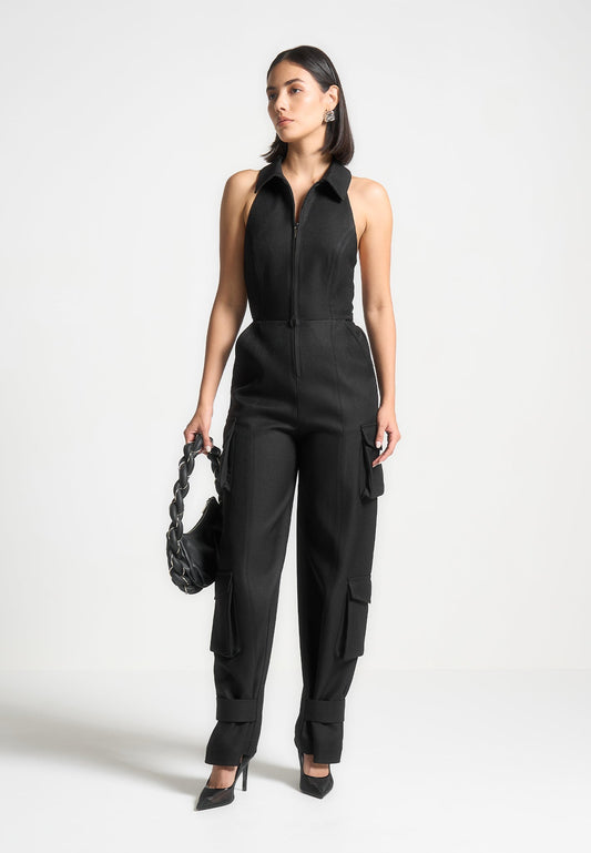 Maßgeschneiderter Neckholder-Cargo-Jumpsuit - Schwarz 