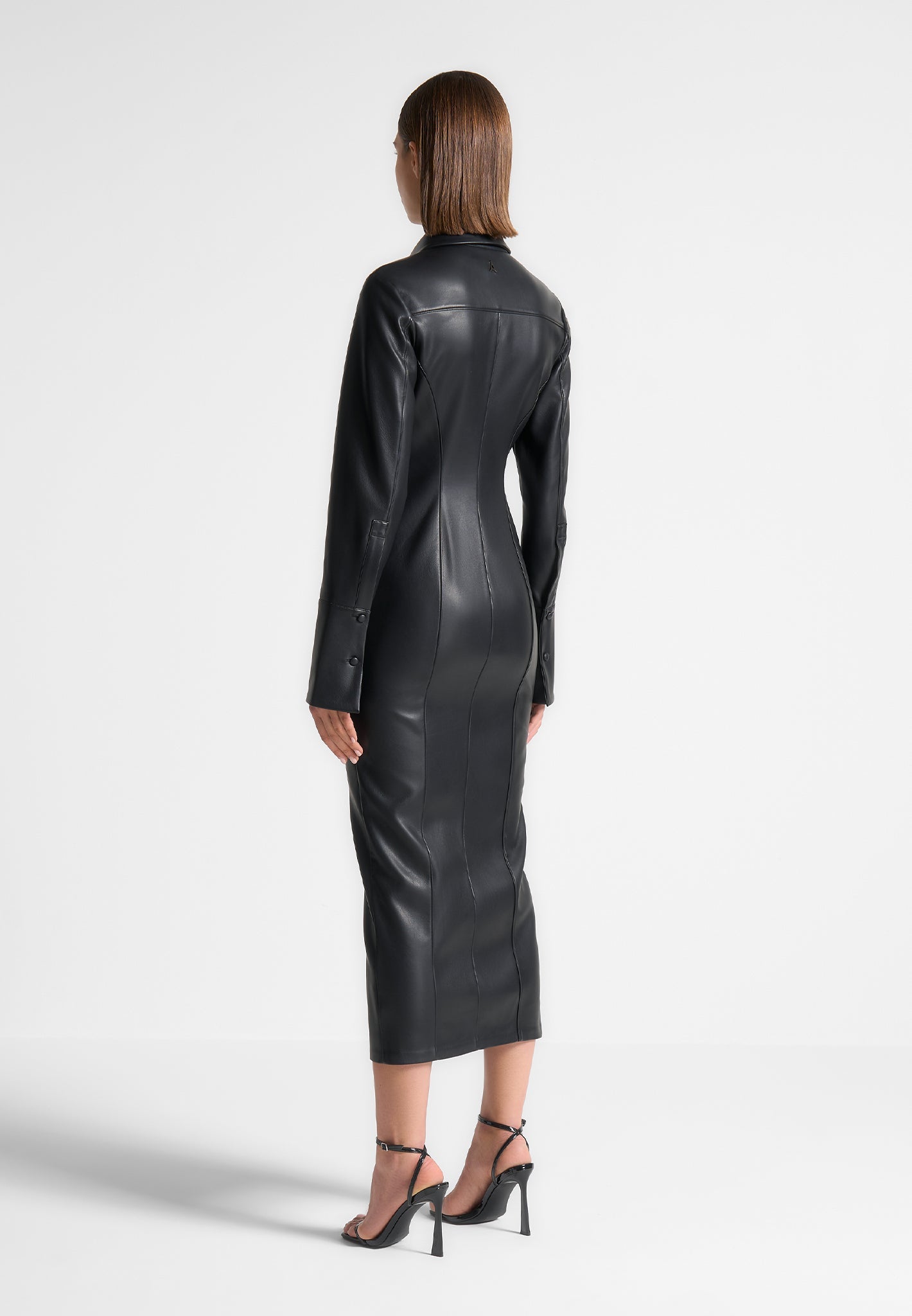 Midaxi-Hemdblusenkleid aus Leder - Schwarz
