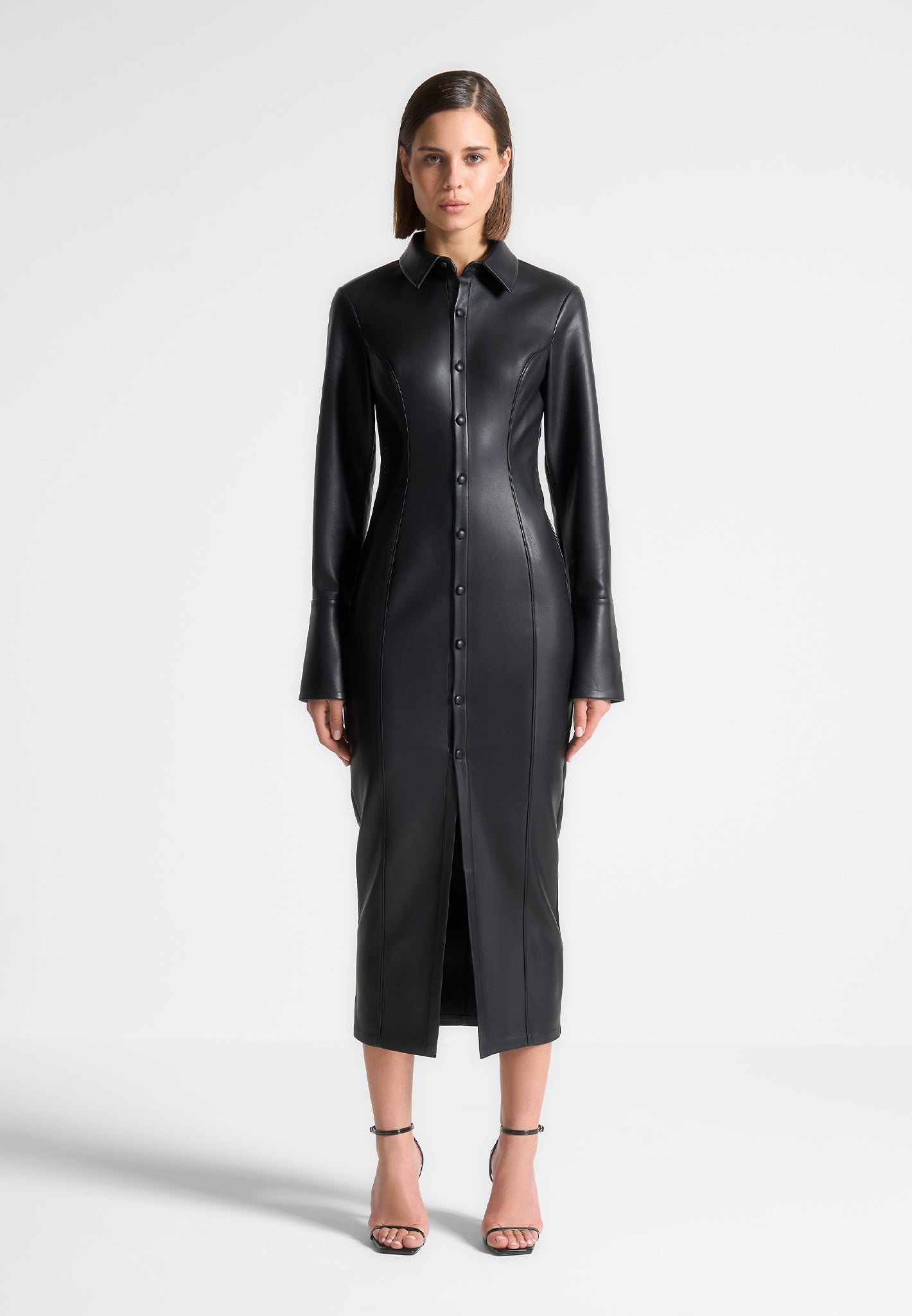 Midaxi-Hemdblusenkleid aus Leder - Schwarz