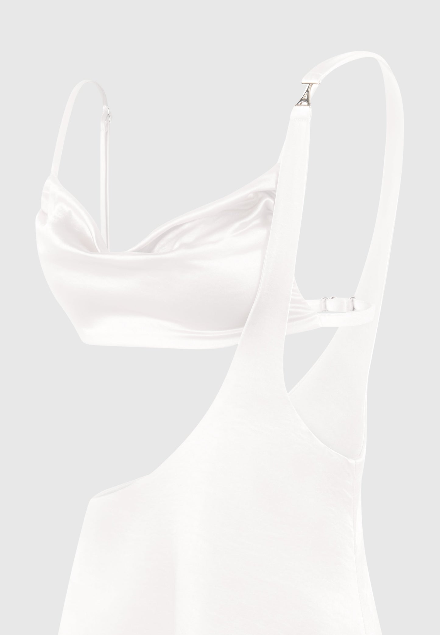 Satin-Bralette-Minikleid mit ausgestelltem Saum - Perlmutt 