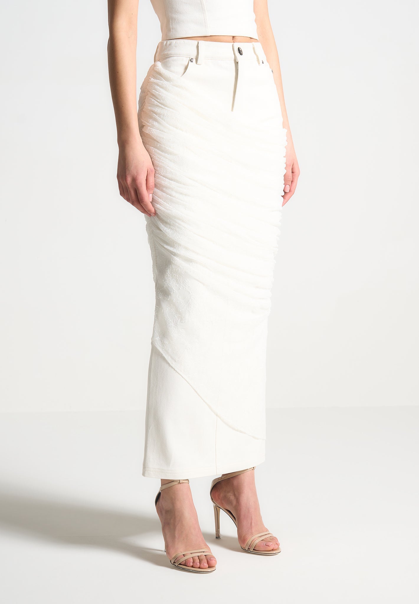 Drapierter Maxirock aus Mesh-Denim - Off White 