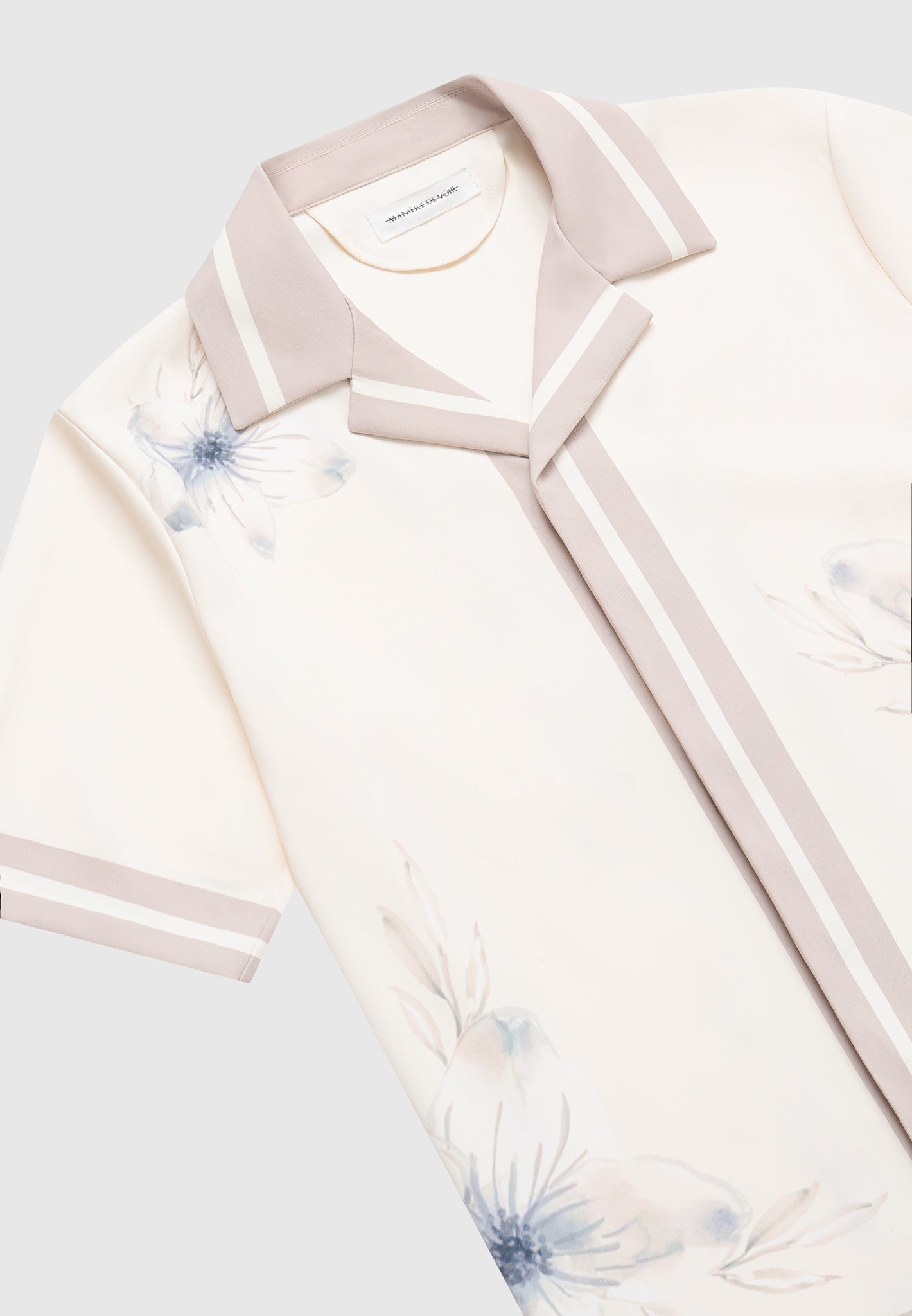 Resort-Hemd mit Blumenbordüre - Creme