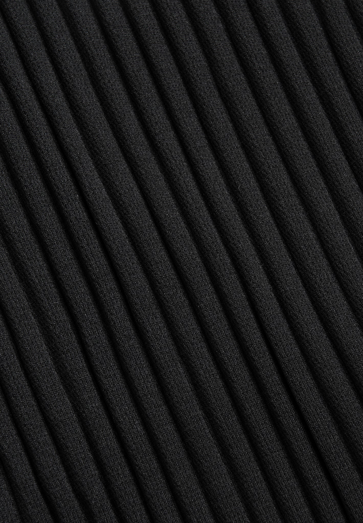 Shorts mit Falten - Schwarz 