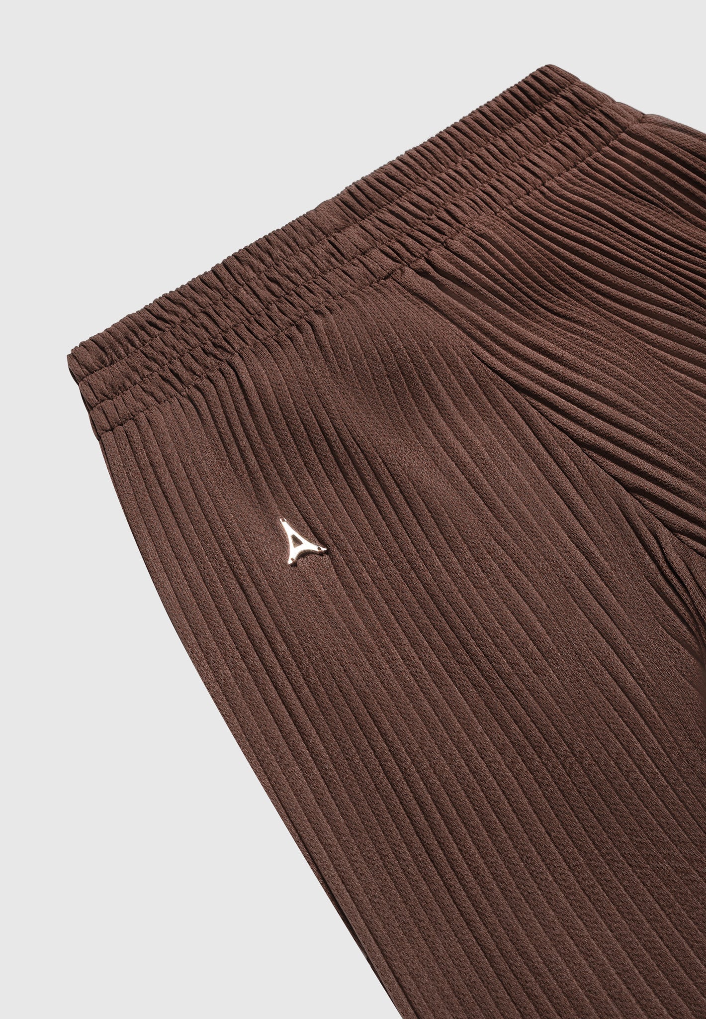 Shorts mit Falten - Braun 