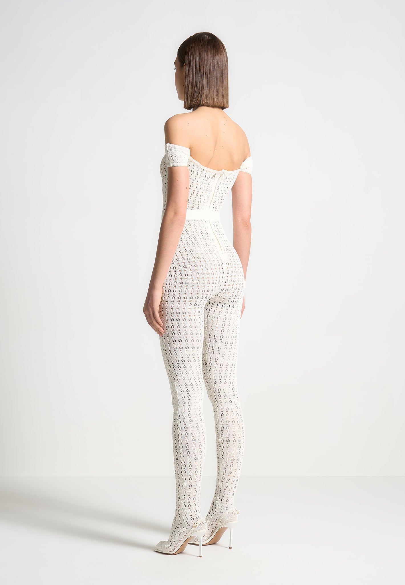Pointelle-Strick-Bardot-Jumpsuit mit Gürtel - Creme 