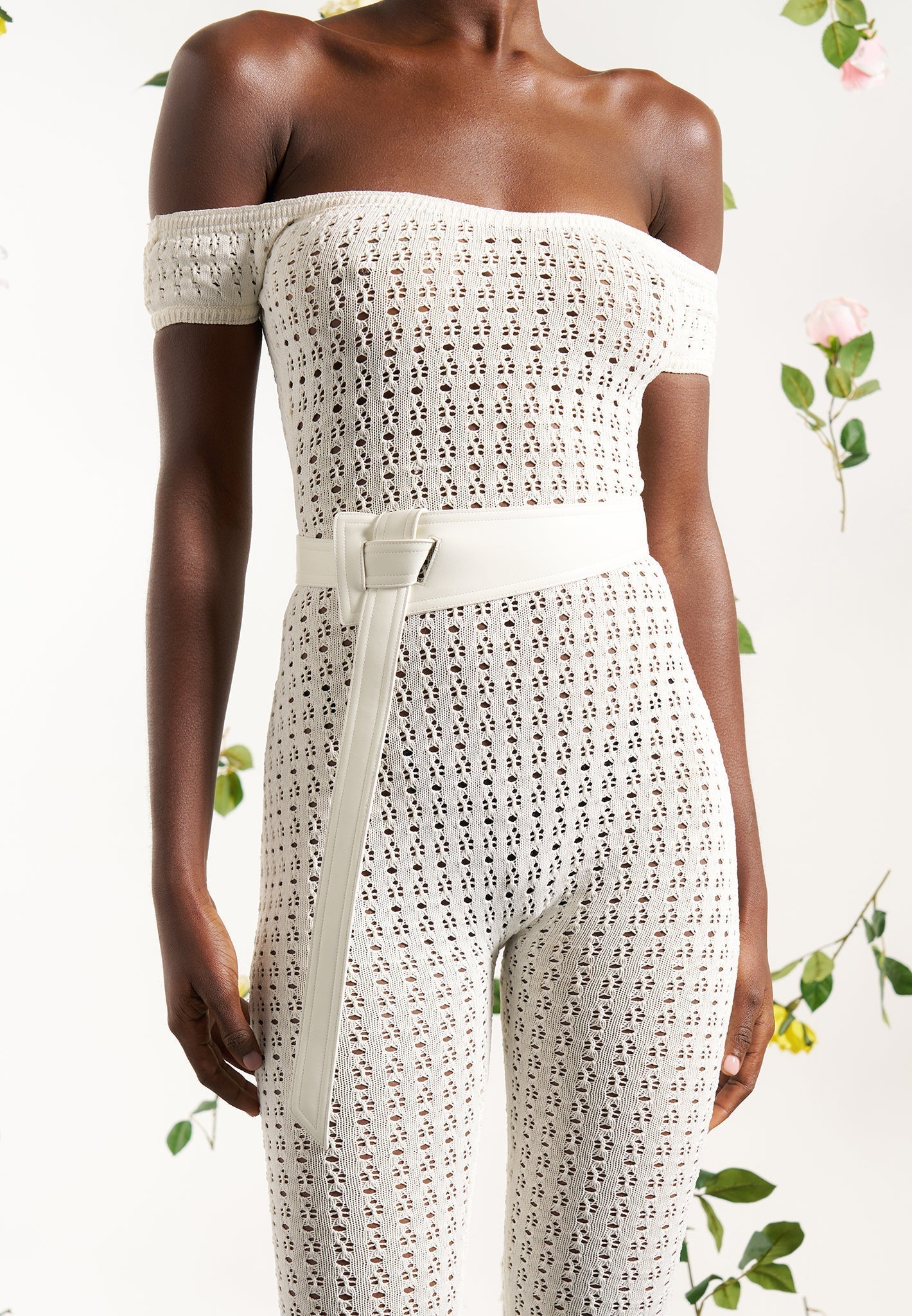 Pointelle-Strick-Bardot-Jumpsuit mit Gürtel - Creme 
