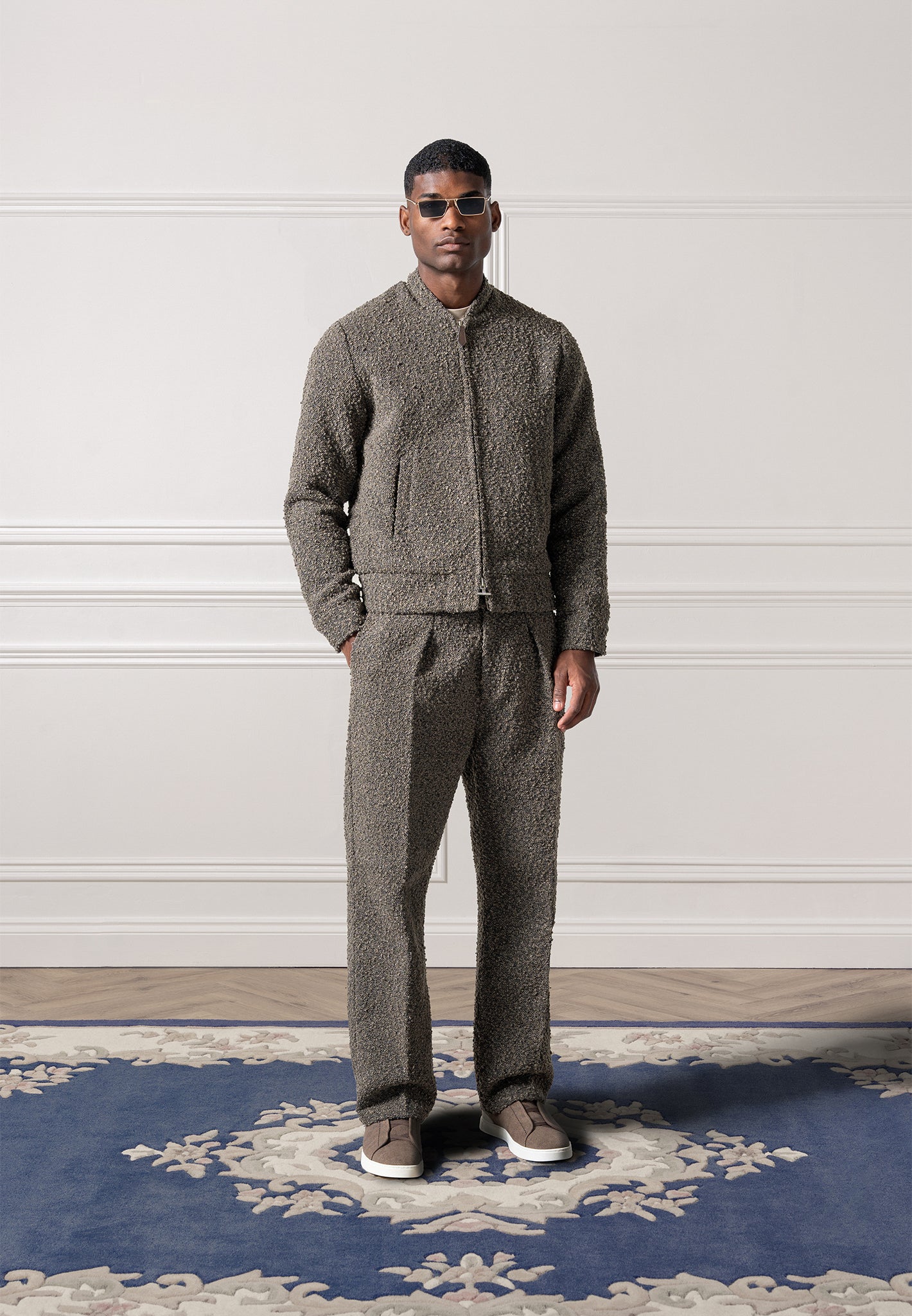 Relaxed Fit Bouclé-Plissee-Hose - Braun 