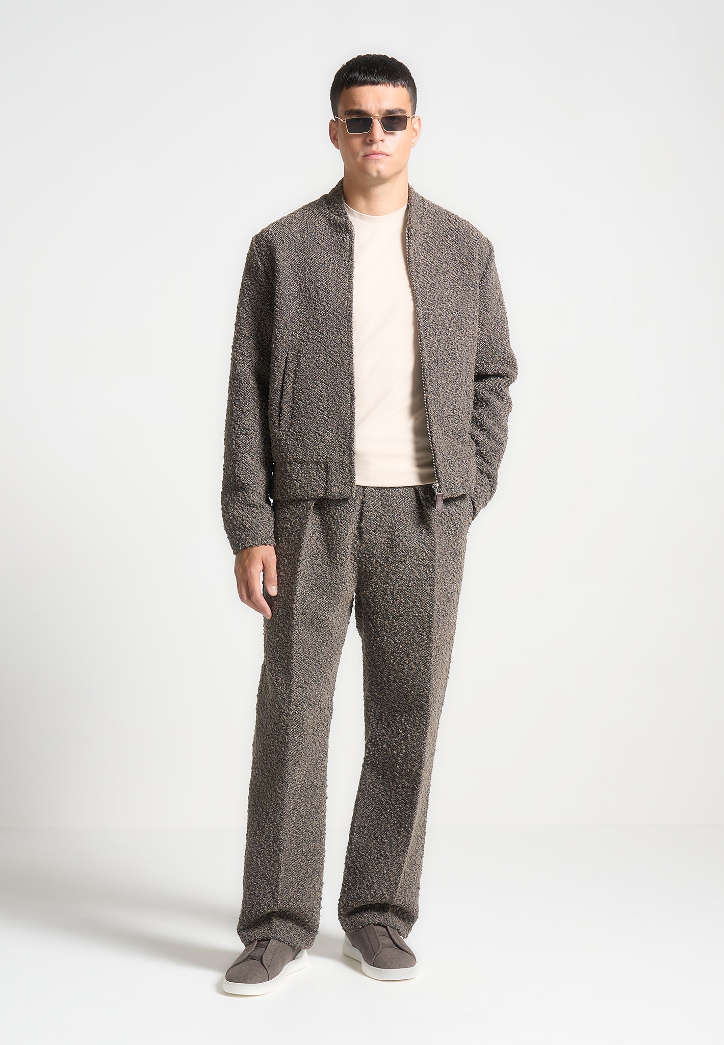 Relaxed Fit Bouclé-Plissee-Hose - Braun 