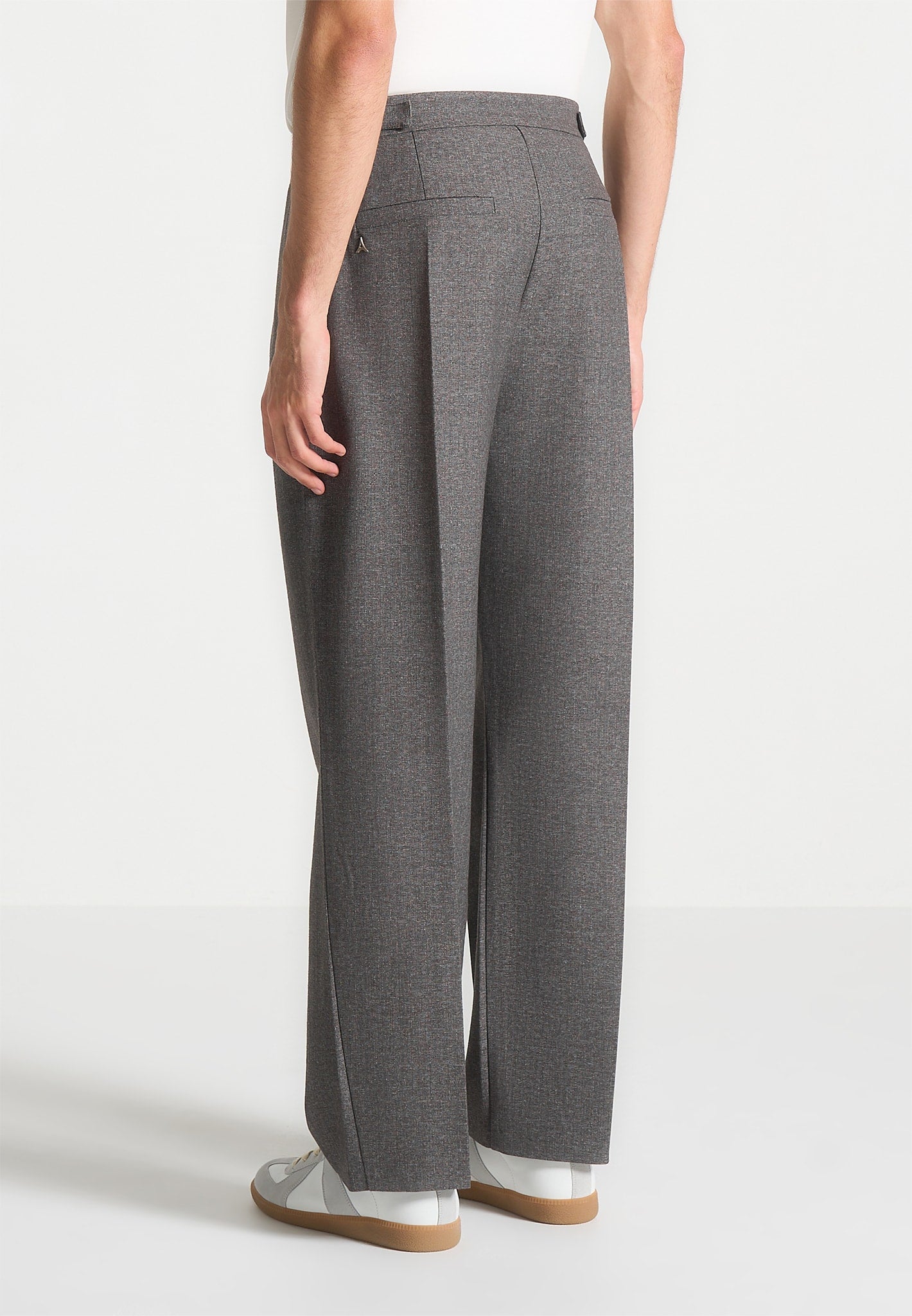 Strukturierte Tailoring-Hose mit Relaxed Fit - Grau 
