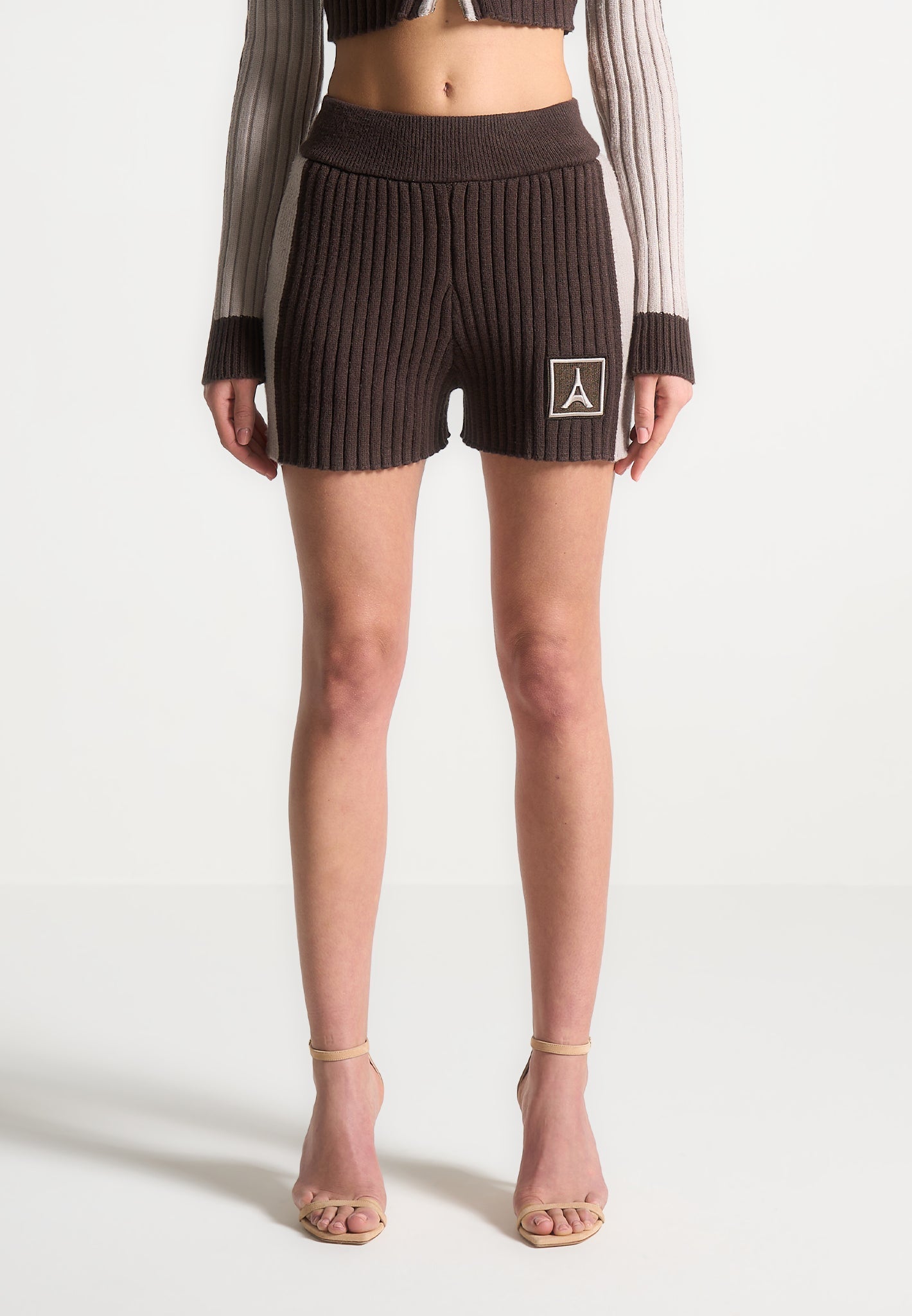 Trainingsshorts aus Rippstrick - Braun/Beige
