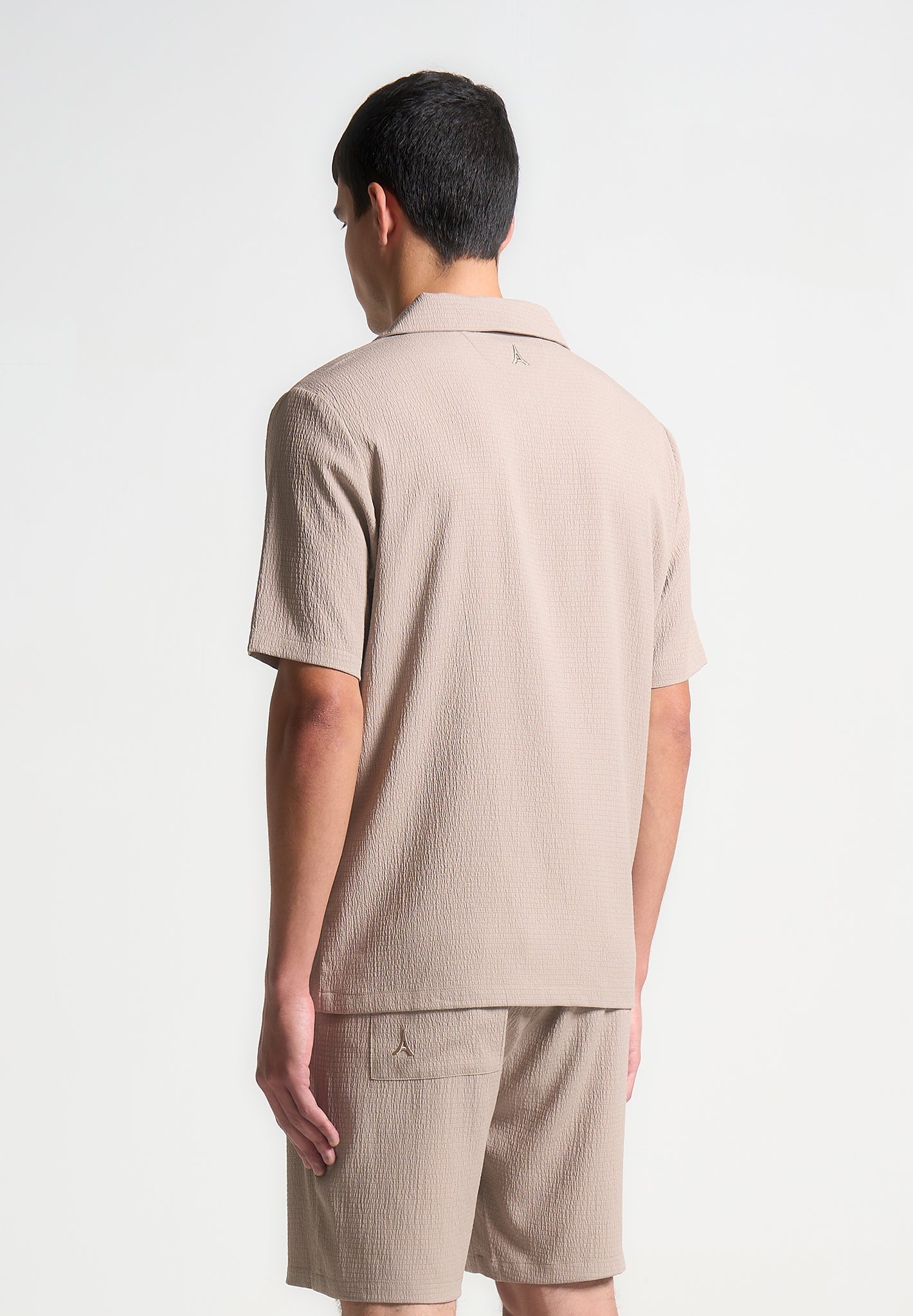 Seersucker-Hemd mit Reverskragen - Taupe