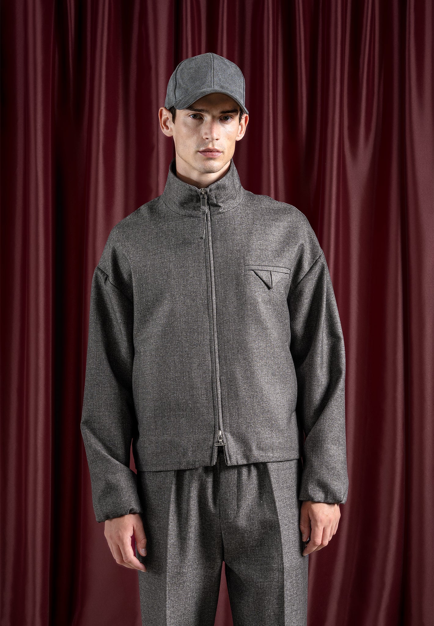 Maßgeschneiderte Jacke mit Trichterkragen - Grau 