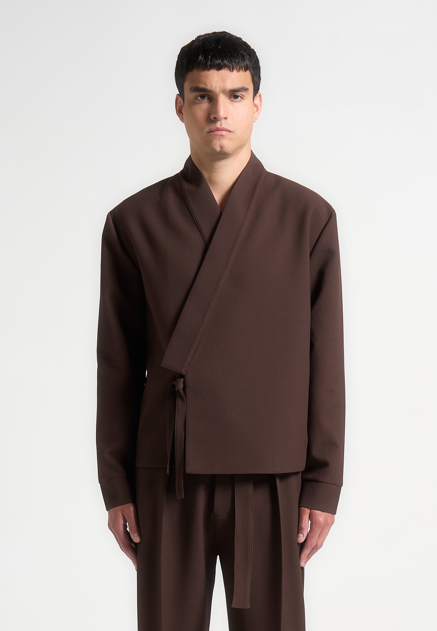 Strukturierte Kimono-Wickeljacke - Braun 