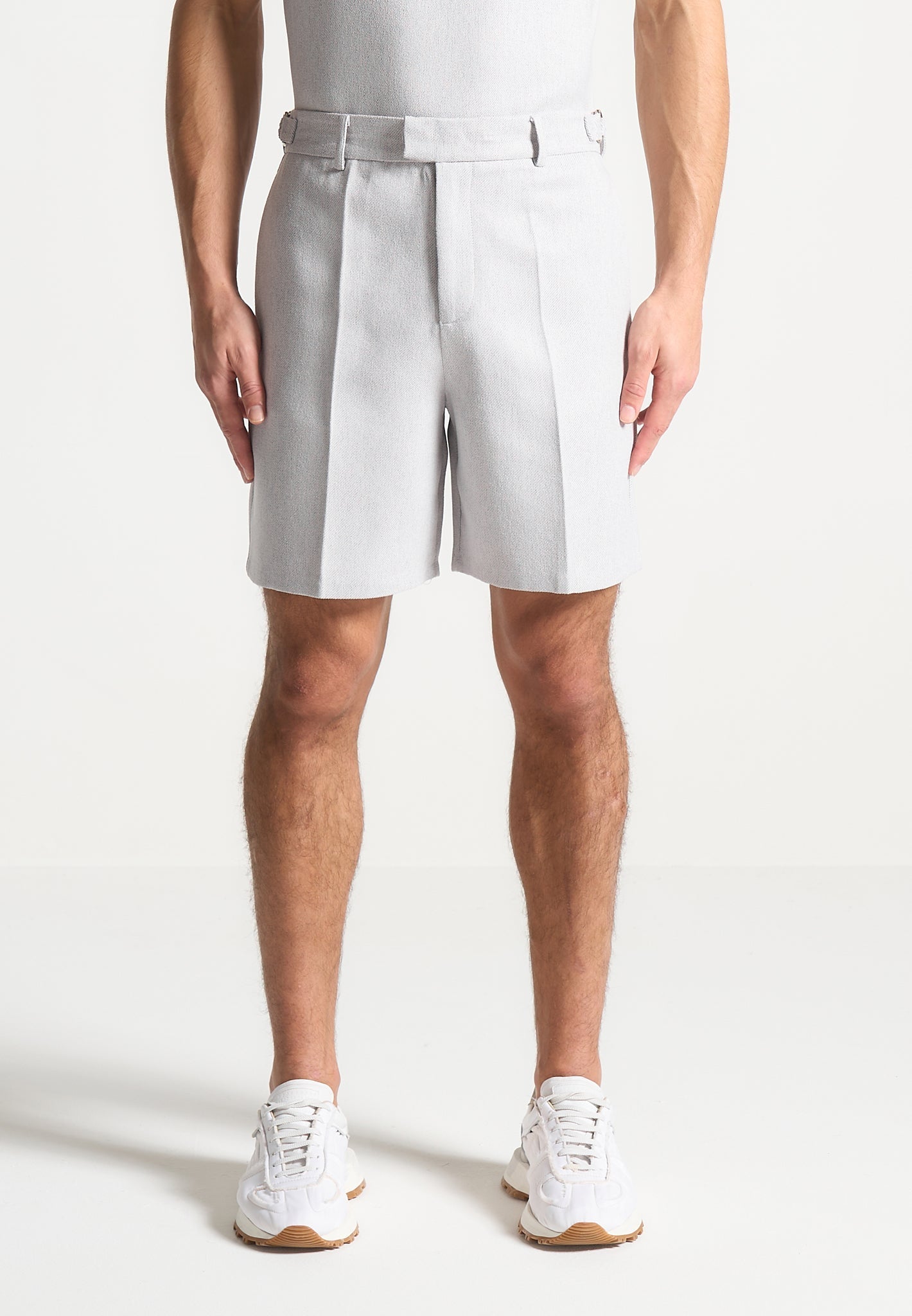 Strukturierte, maßgeschneiderte Shorts - Grau