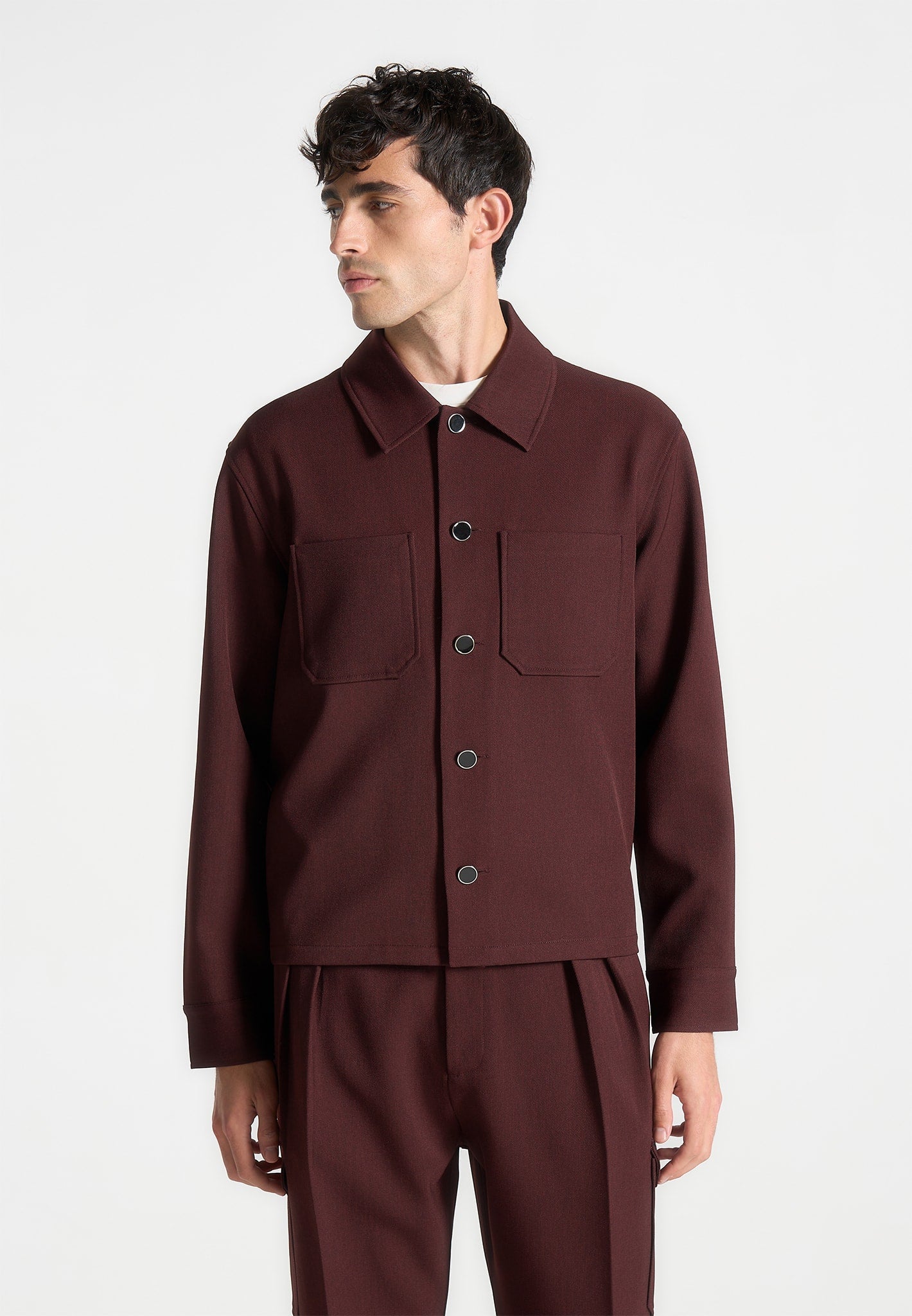 Kurzes Twill-Hemd mit Tasche - Weinrot 