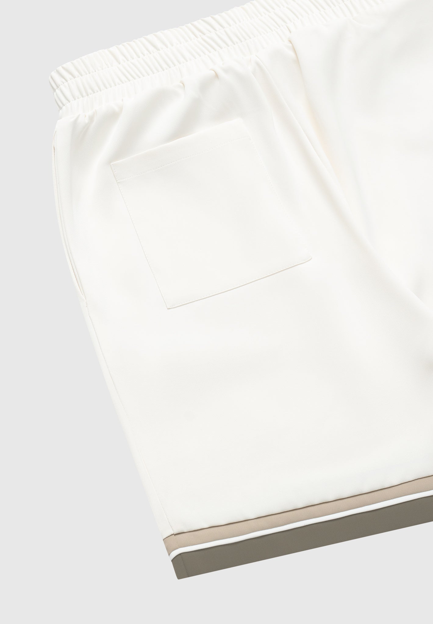 College-Shorts - Creme 