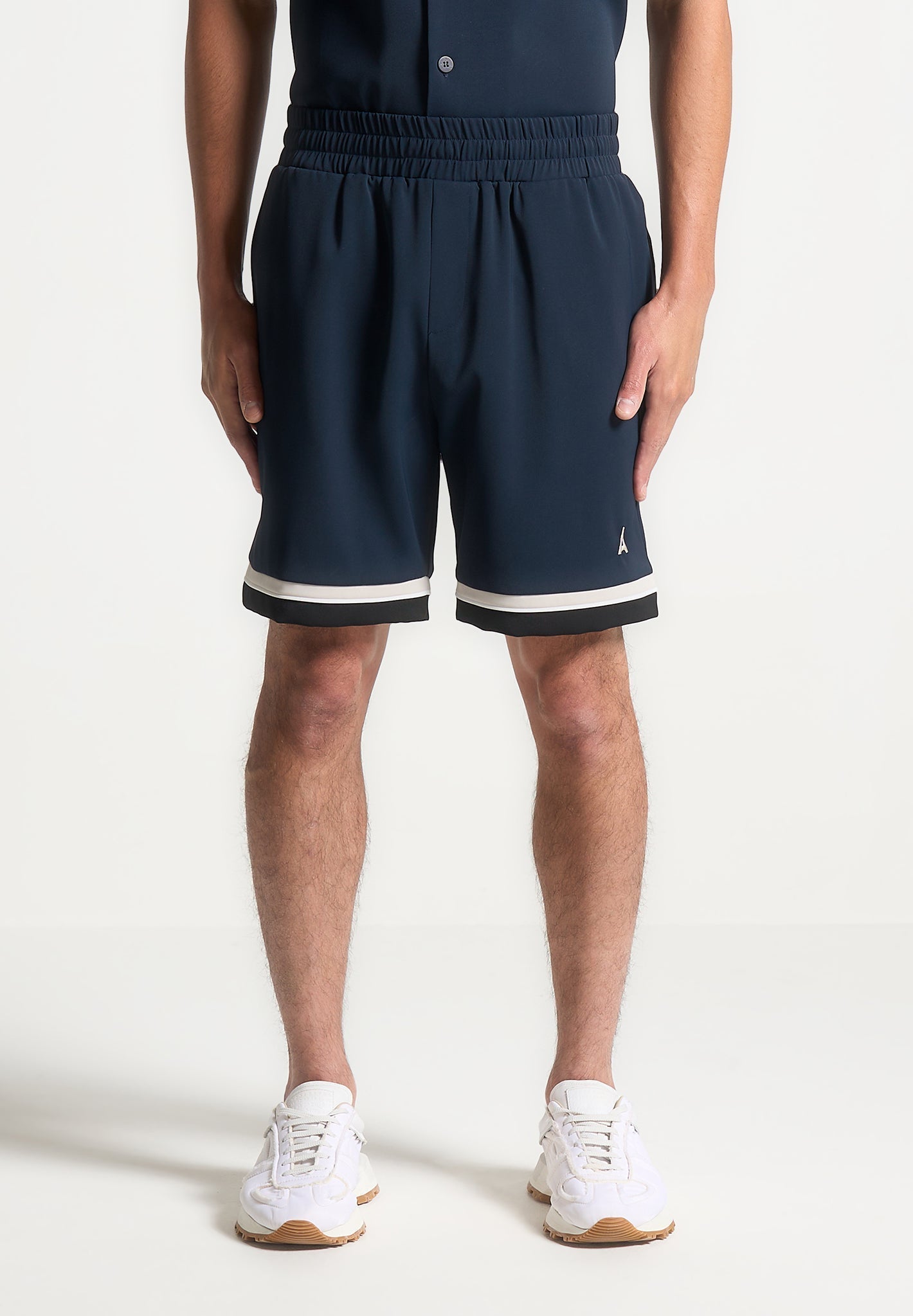 College-Shorts - Marineblau 